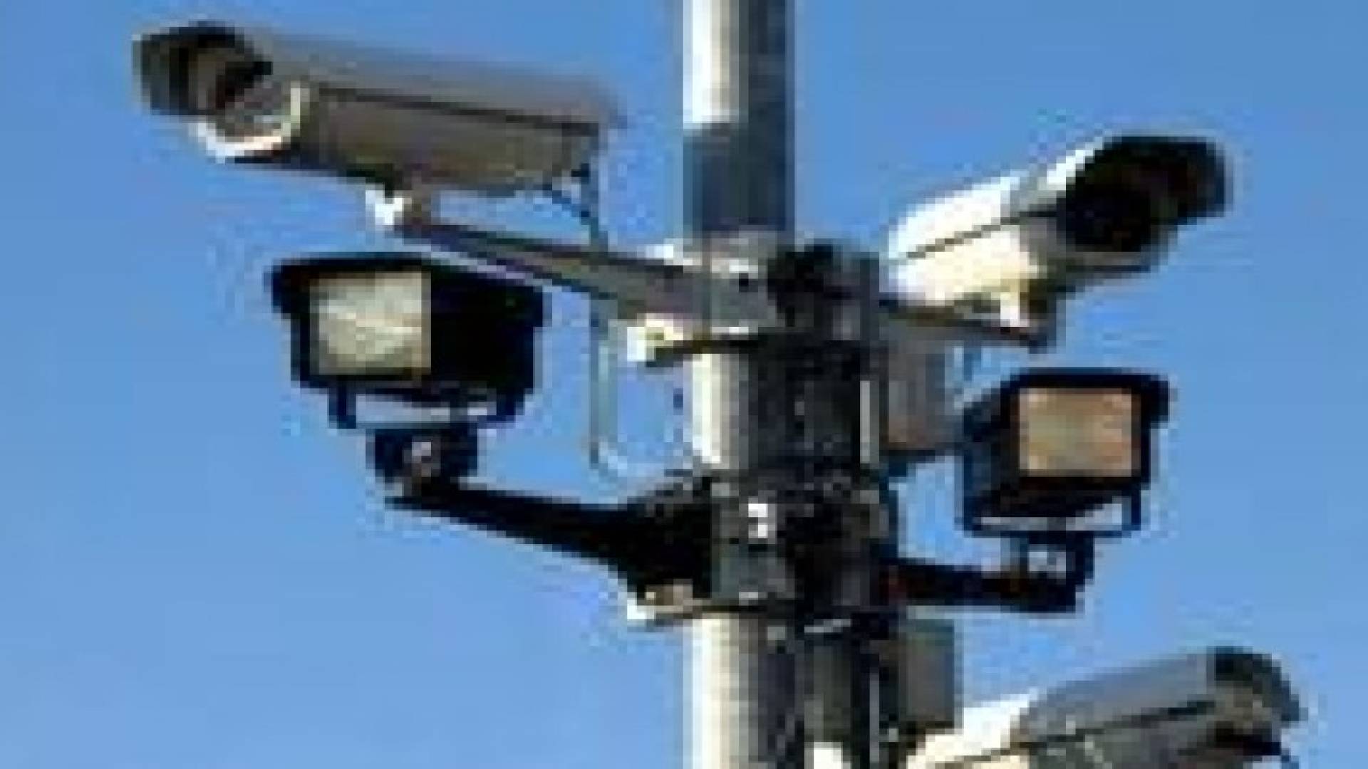 الأردن يتسلم معدات أممية لتسهيل التعامل مع اللاجئين السوريين