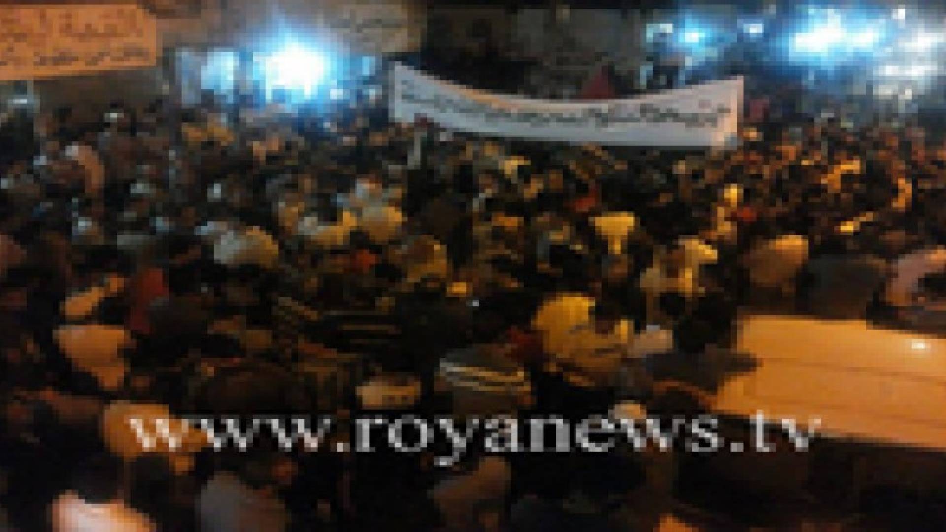 بالصور : المئات يتضامنون مع فلسطين في مخيم اربد