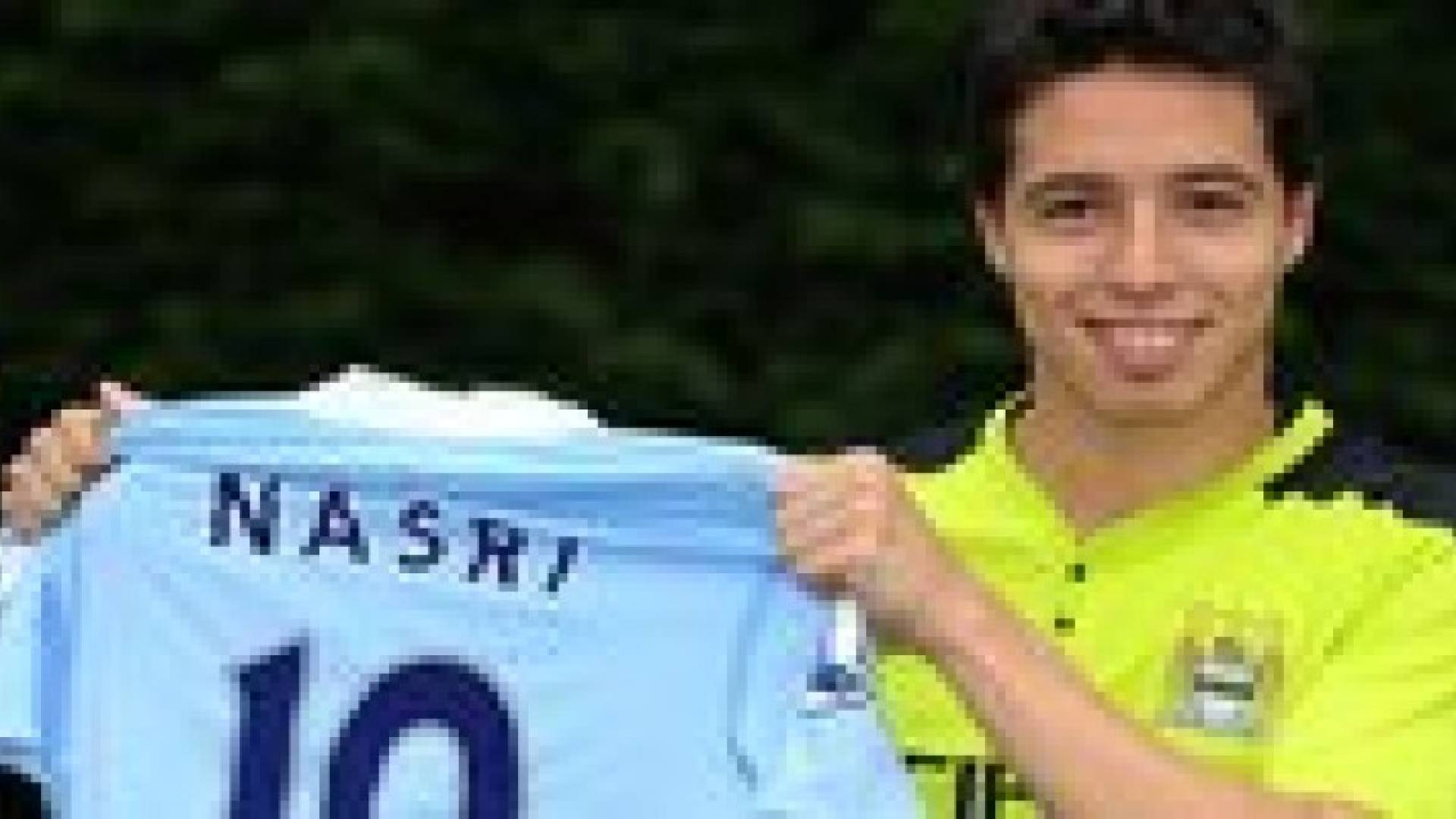 نصري يجدد عقده مع مانشستر سيتي حتى 2019