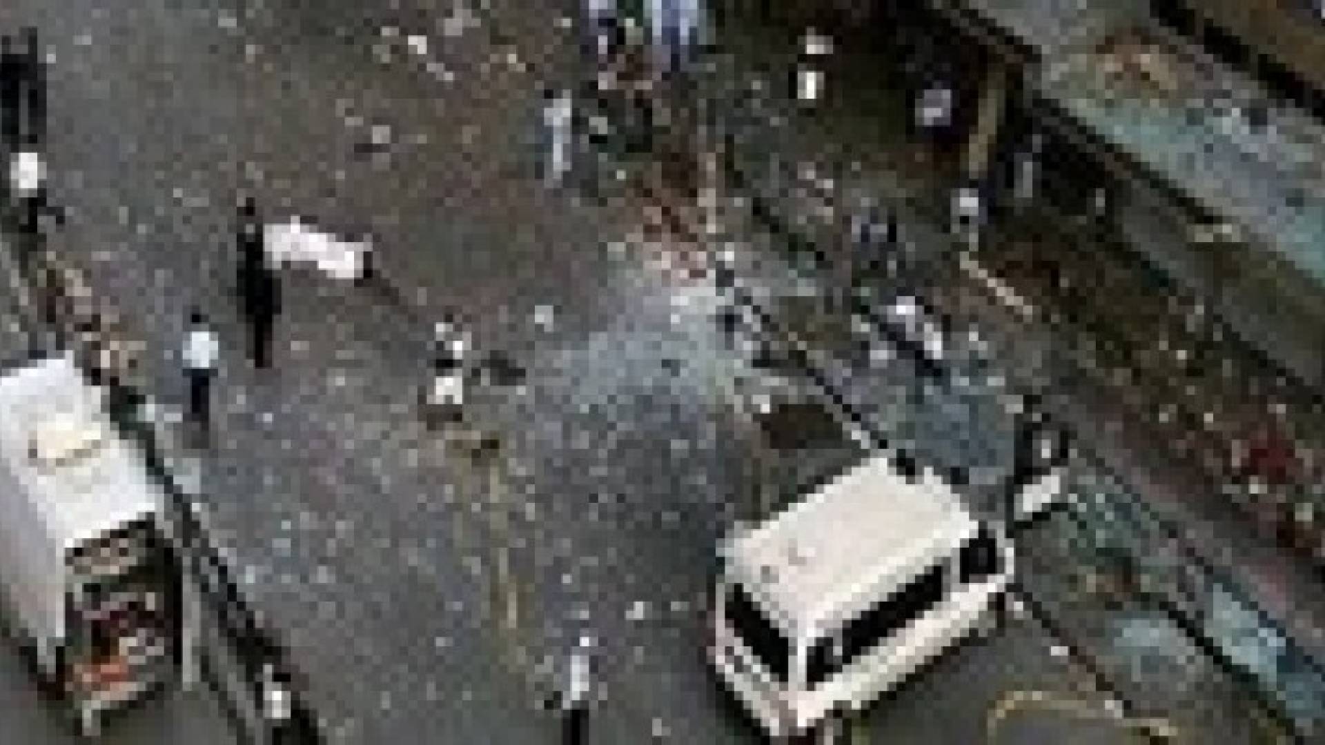 مقتل 7 أفراد أمن في انفجار قنبلة غربي الجزائر الجزائر