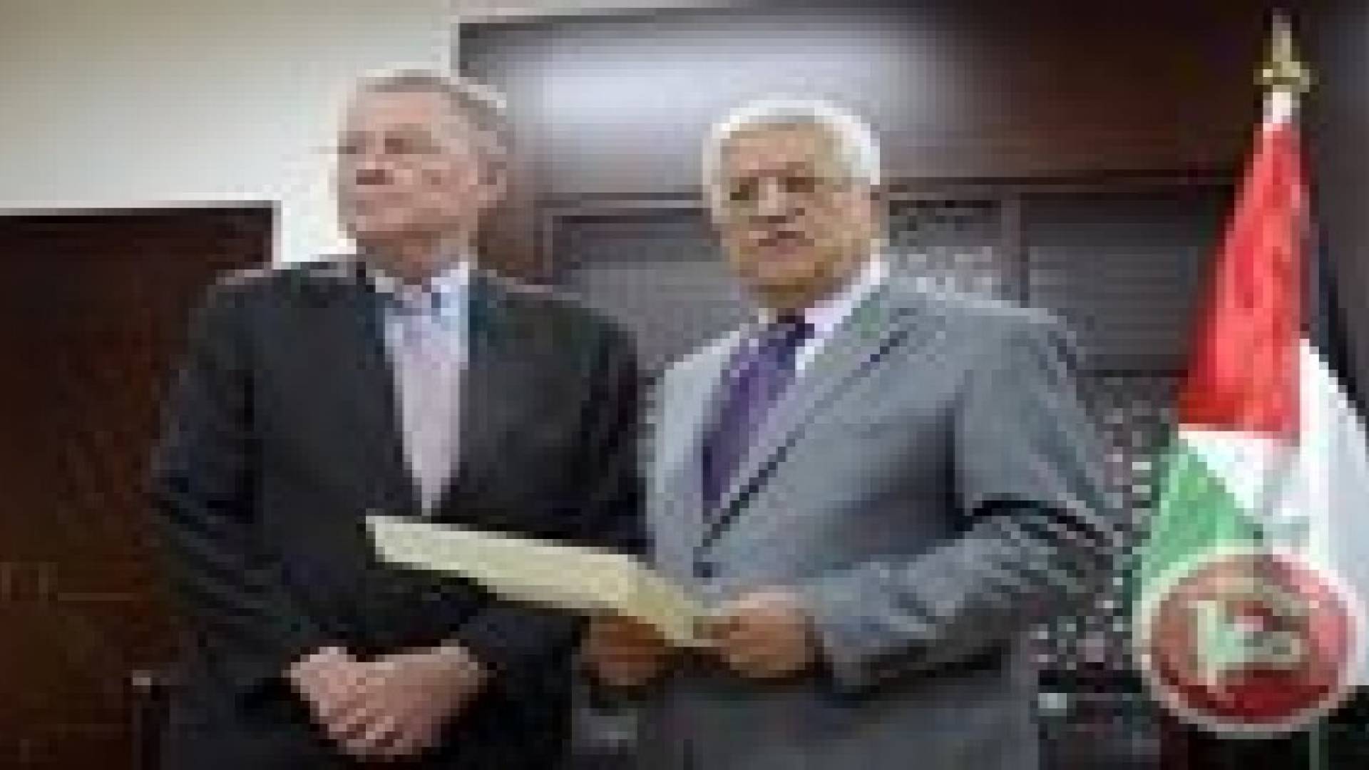 عباس يطالب بتوفير الحماية الدولية للشعب الفلسطيني