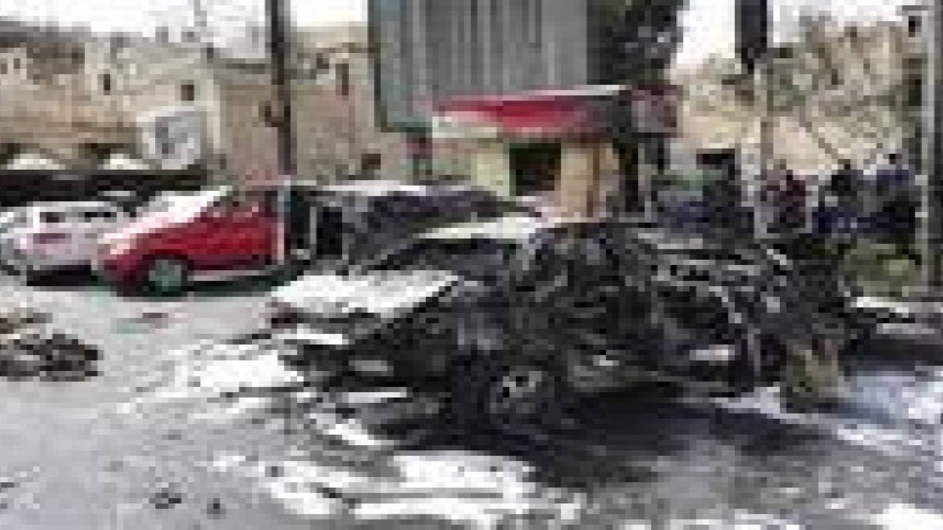 مصرع 10 أشخاص في انفجار سيارة مفخخة بدير الزور السورية