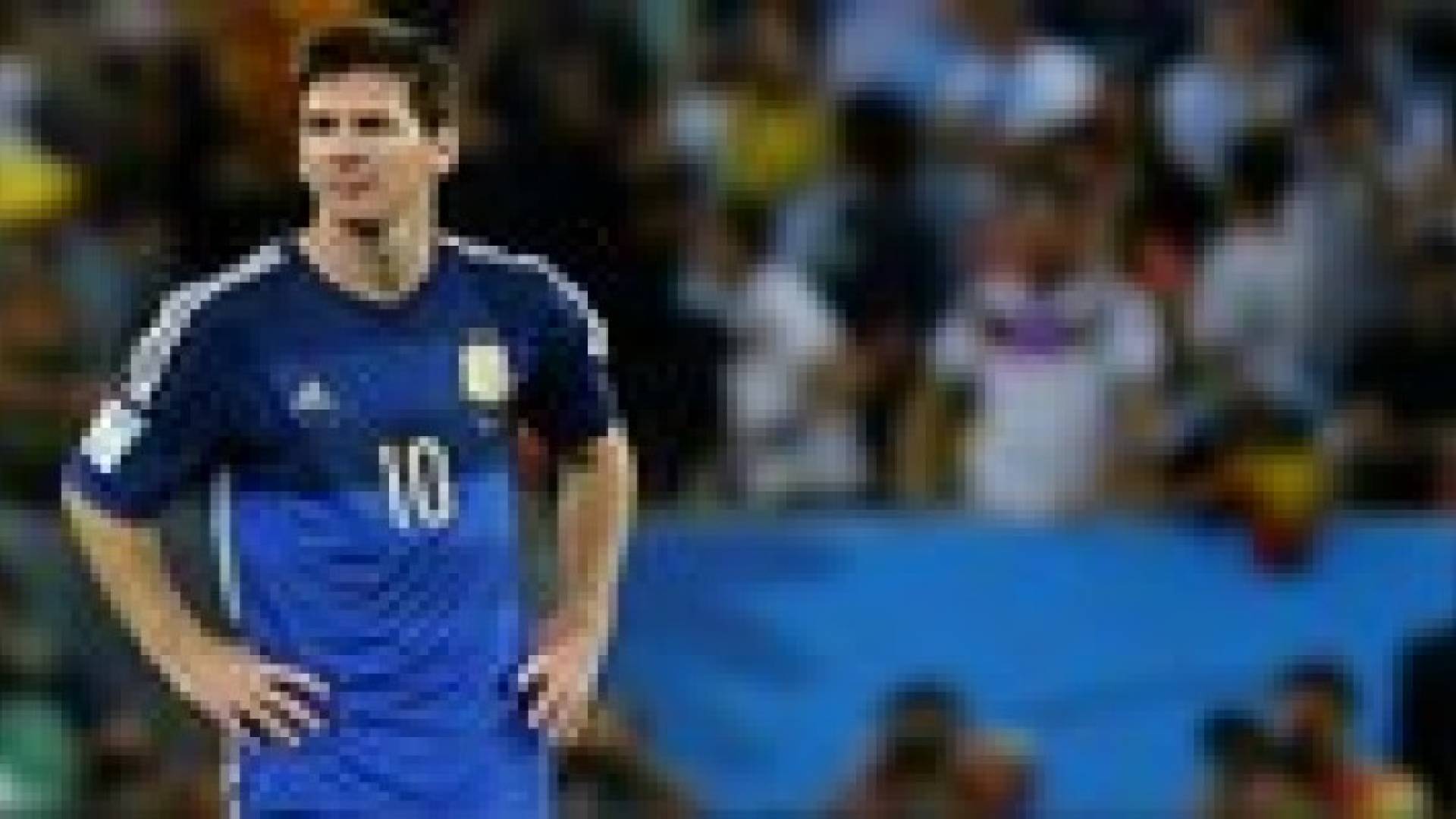 ميسي: إهدار الفرص حرمنا من اللقب