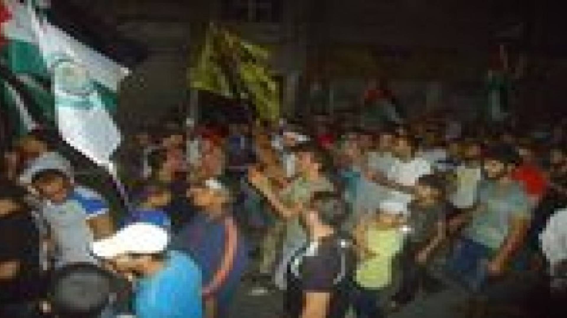 سوريا : مظاهرات في مخيم اليرموك تضامنا مع غزة