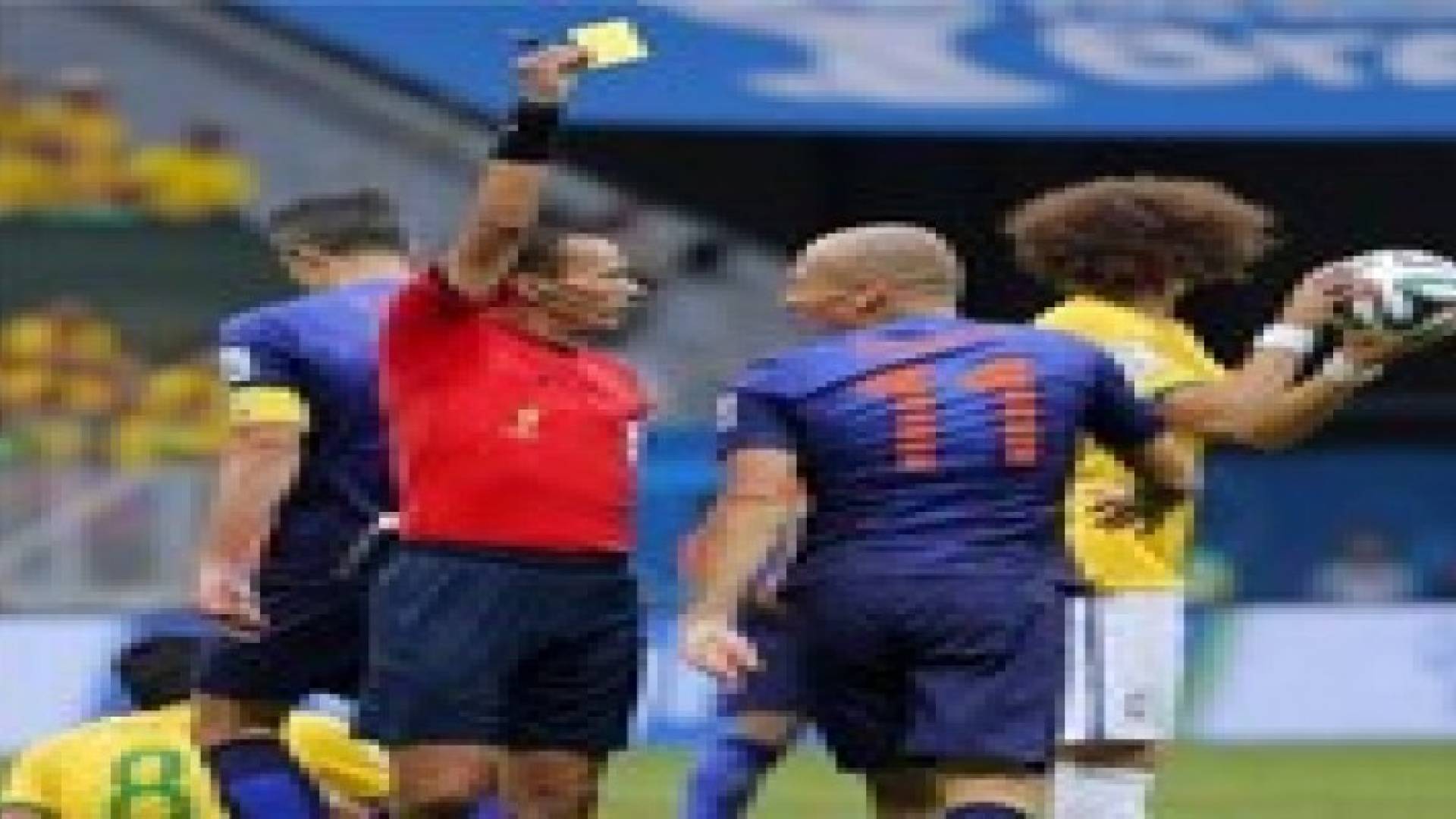 أخطاء قاتلة في دور المجموعات.. والتحكيم العربي ظهر بصورة طيبة