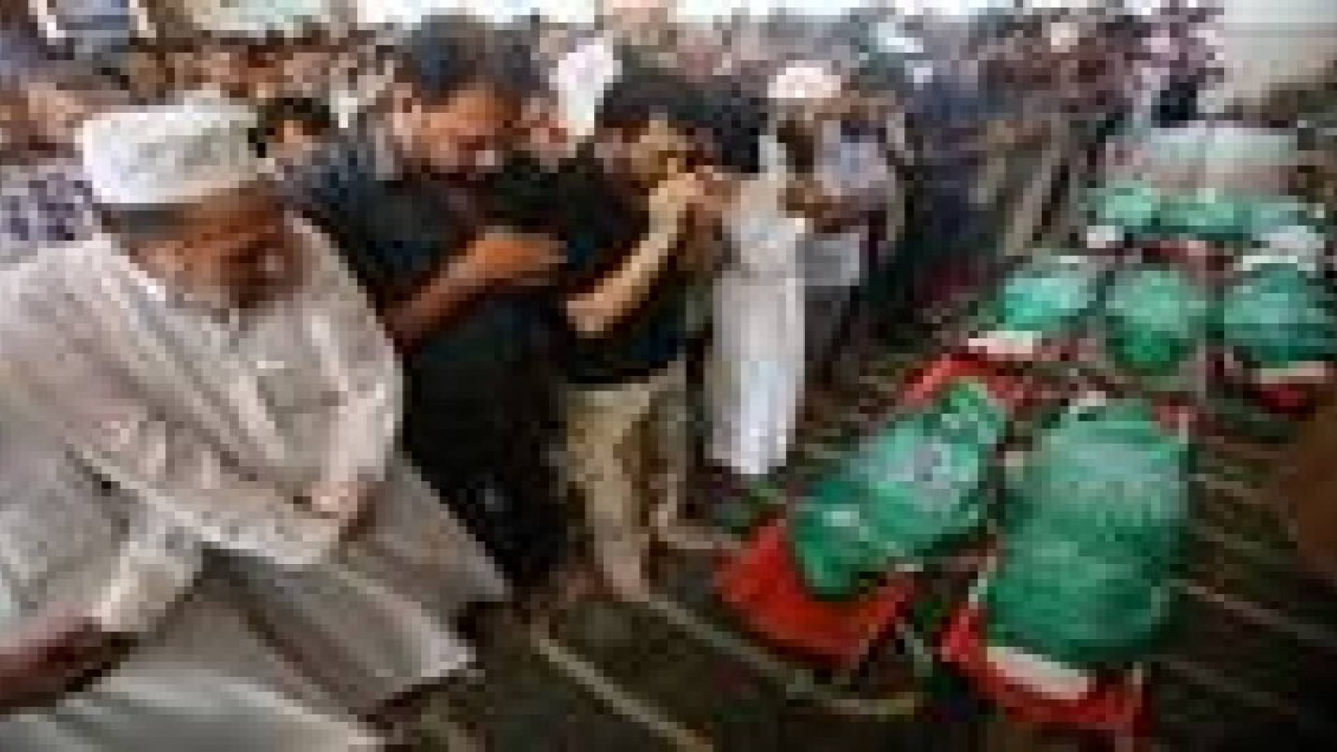 ارتفاع عدد شهداء العدوان على غزة الى 222 شهيدا