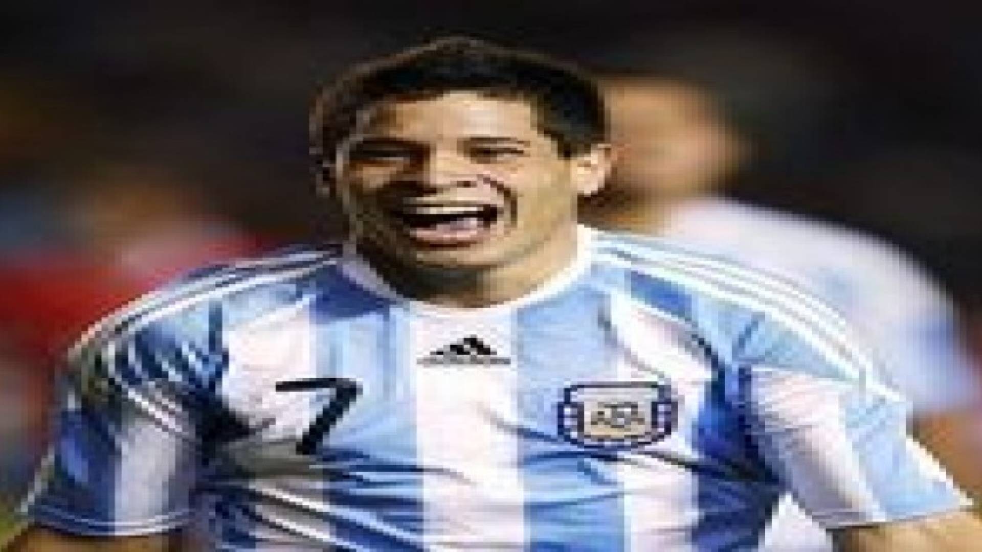 روما يتعاقد مع المهاجم الأرجنتيني ايتوربي بـ 22 مليون يورو