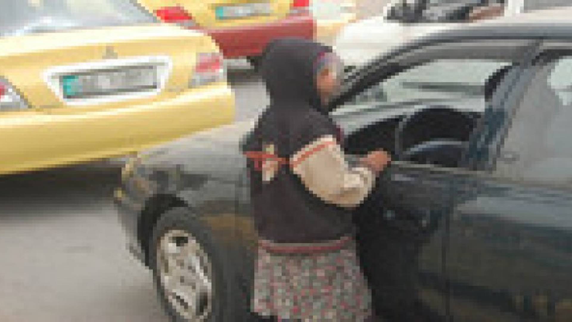 عمان: شقيقان يجمعان من تسولهما 180 دينارا يوميا