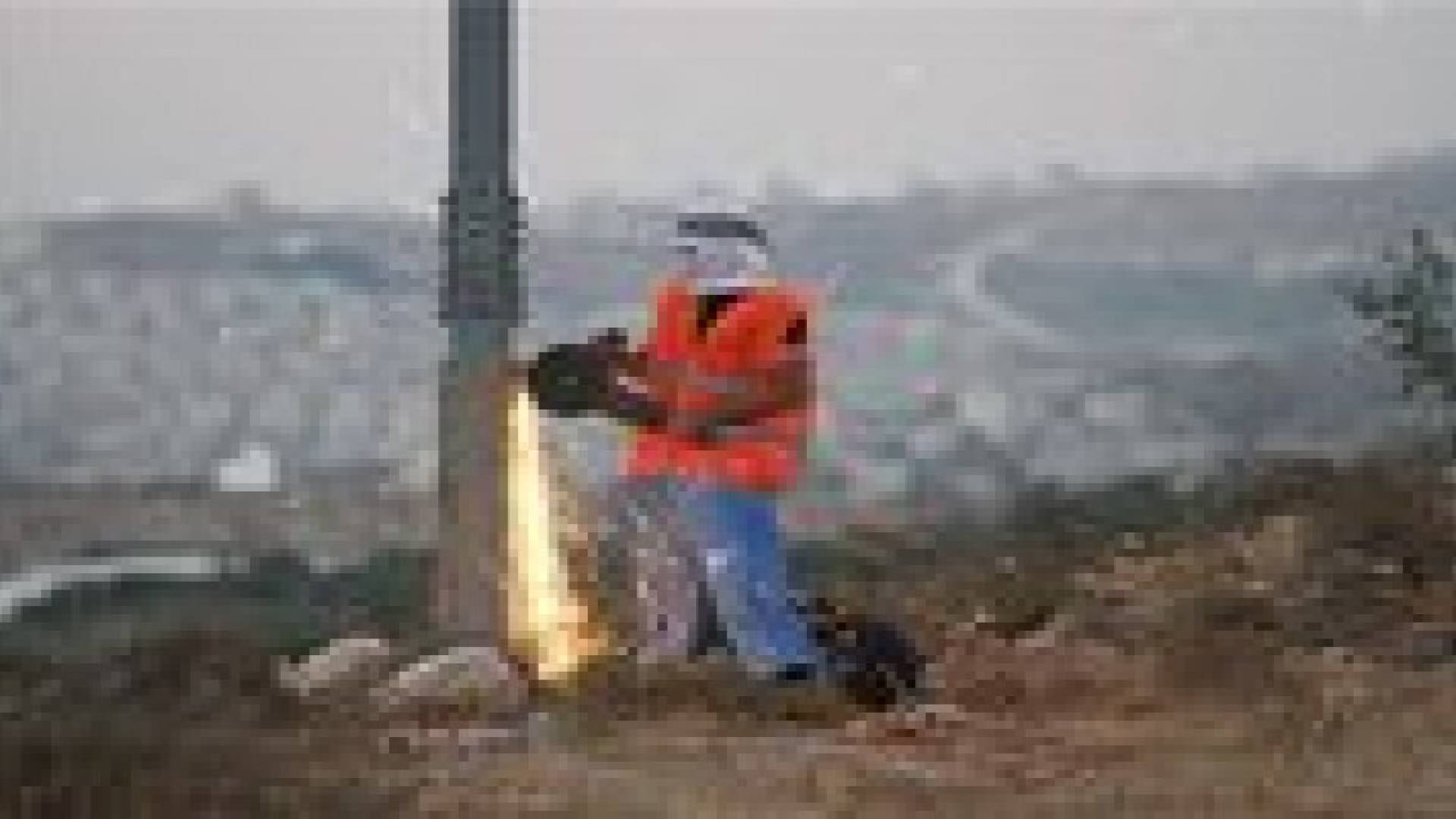 شبان فلسطينيين يقطعون الكهرباء عن مستوطنات قرب رام الله