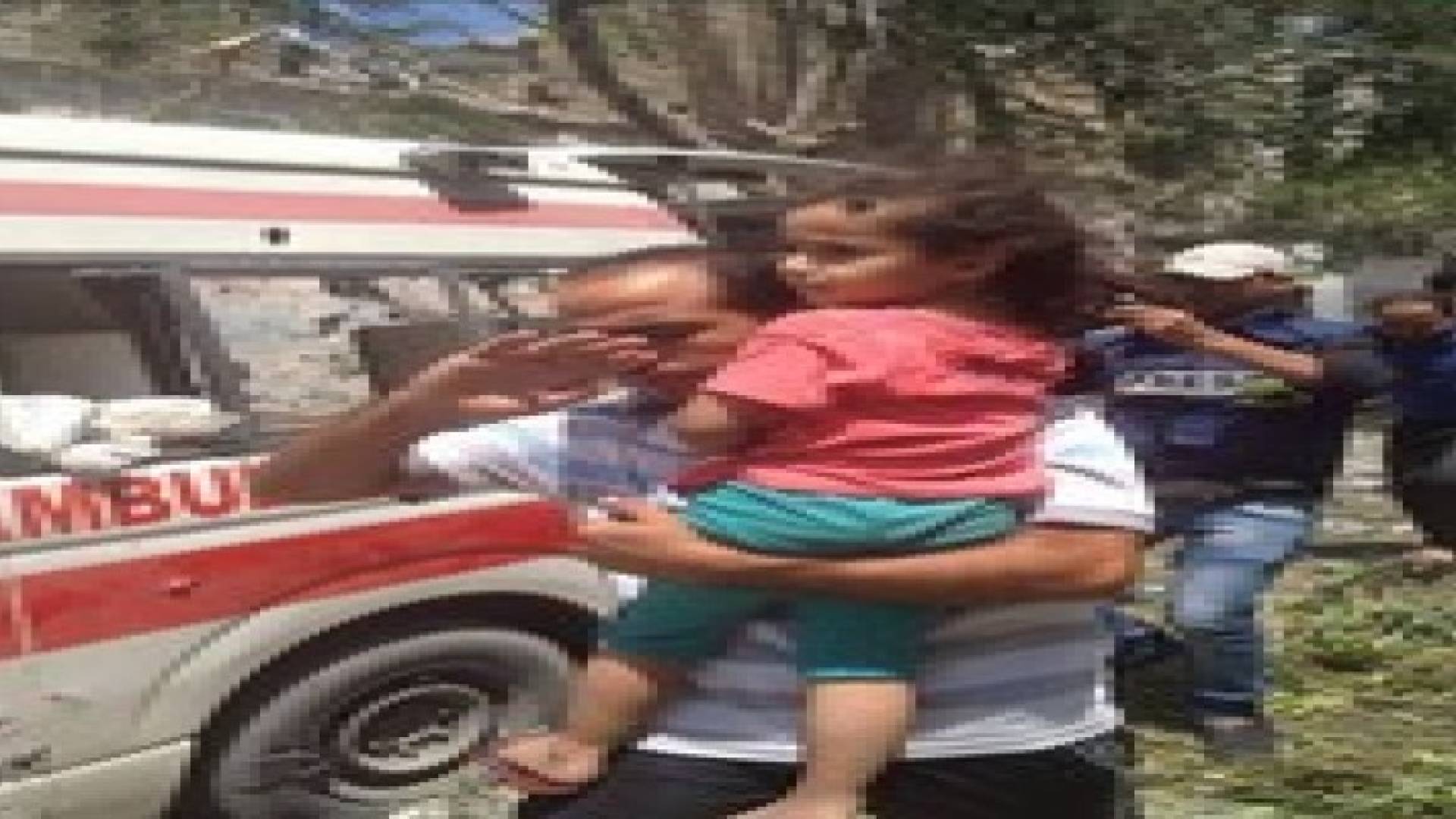 صور وفيديو يظهر المجزرة والدمار في حي الشجاعية .. وترجيح ارتفاع عدد شهداء المجزرة الى 100 شهيد