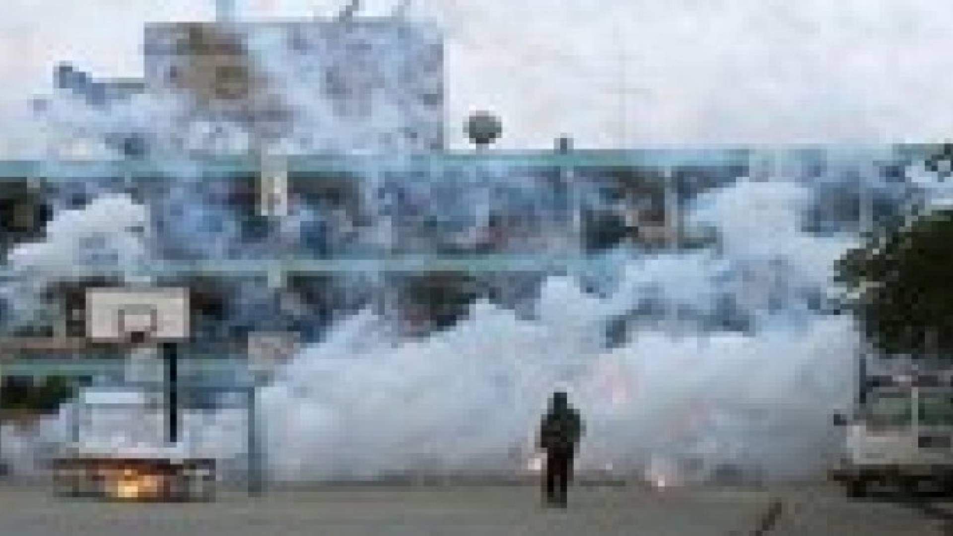 أكثر من 15شهيدا ومئات الجرحى بإستهداف مدرسة في غزة