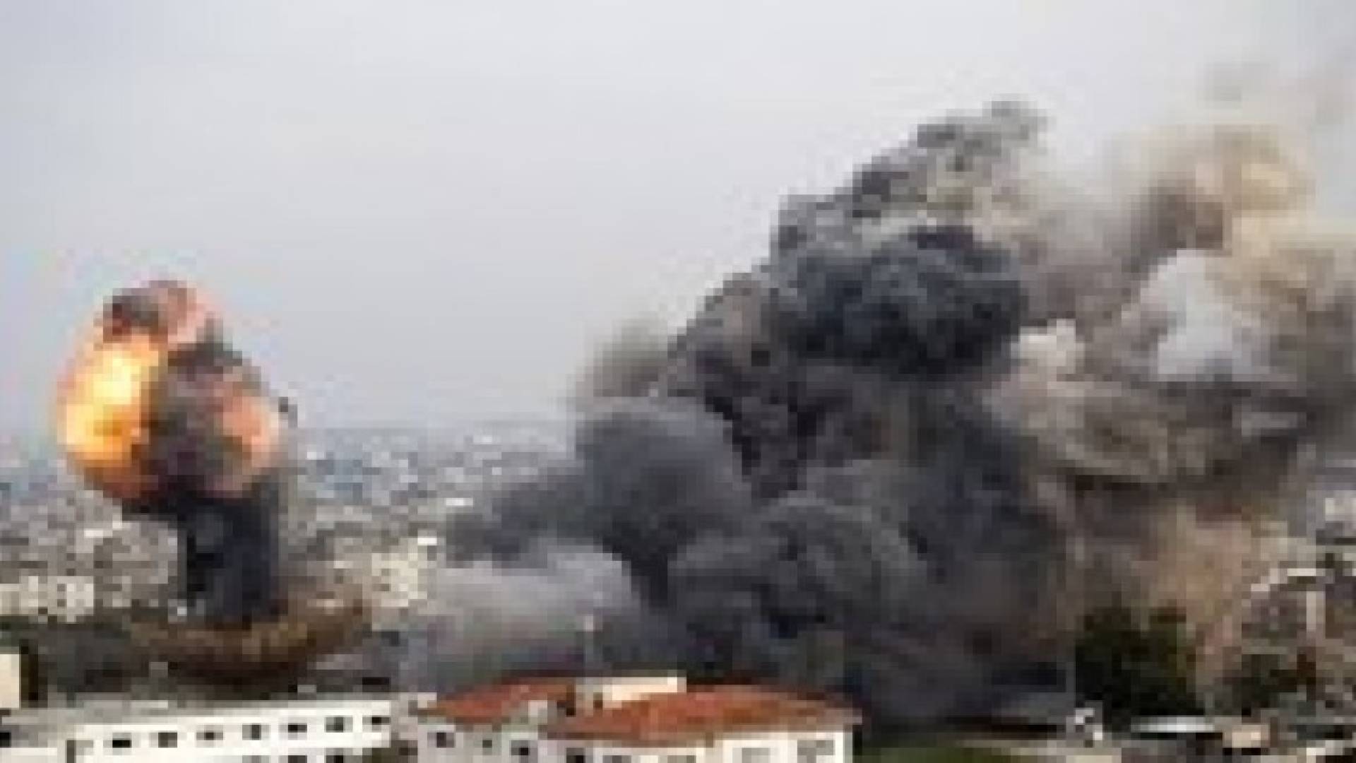 الاحتلال يقصف غزة بـ 10 آلاف طن من المتفجرات