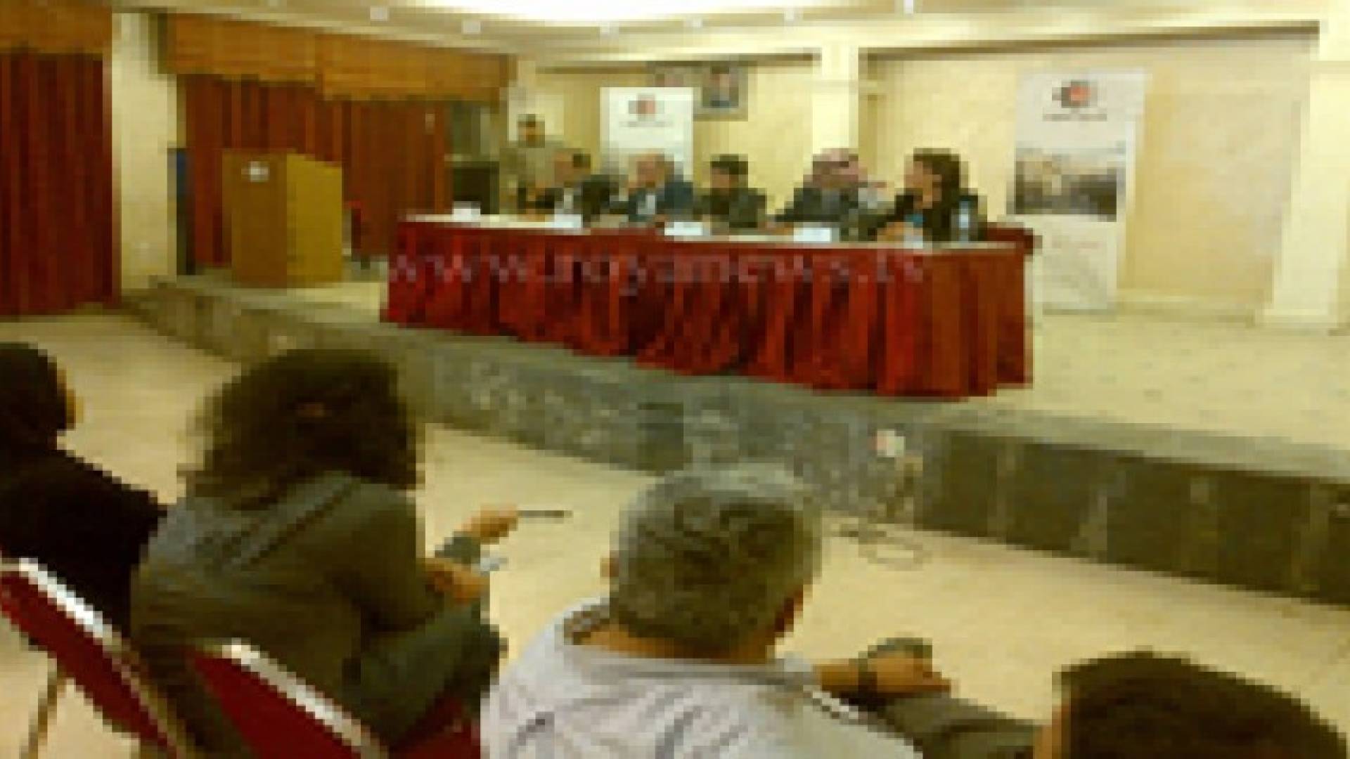 ندوة حوارية في مجمع النقابات حول غزة .. صور