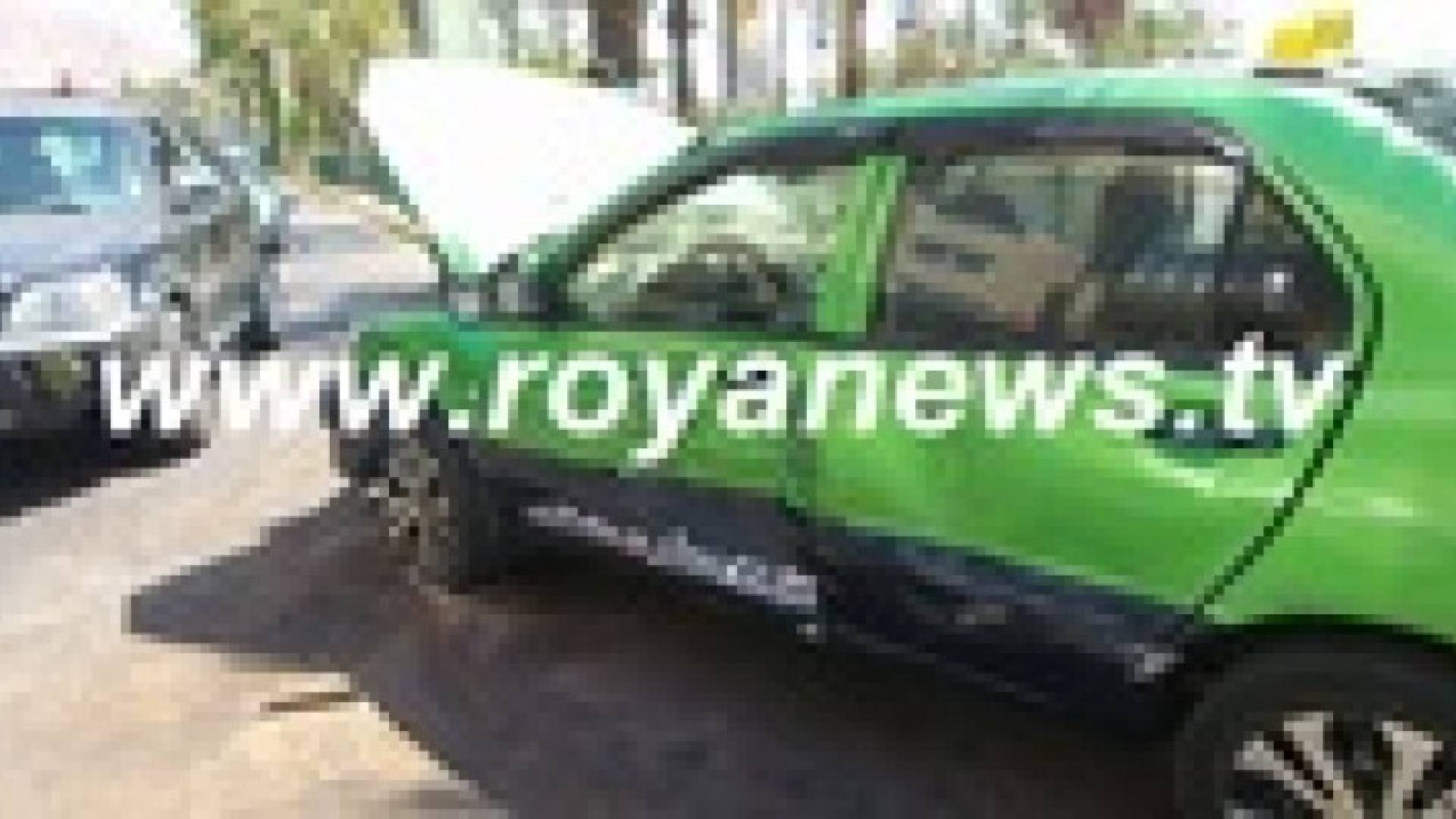 العقبة : ازمة سير خانقة بسبب تدهور تاكسي .. صور