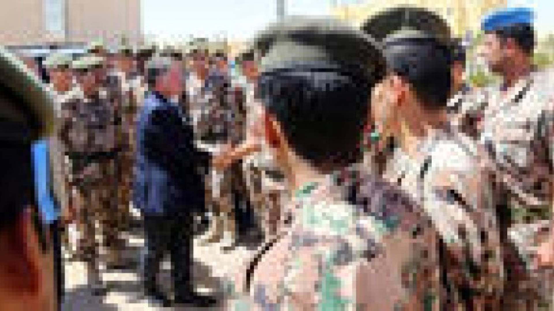 الملك يزور المنطقة العسكرية الجنوبية ..صور