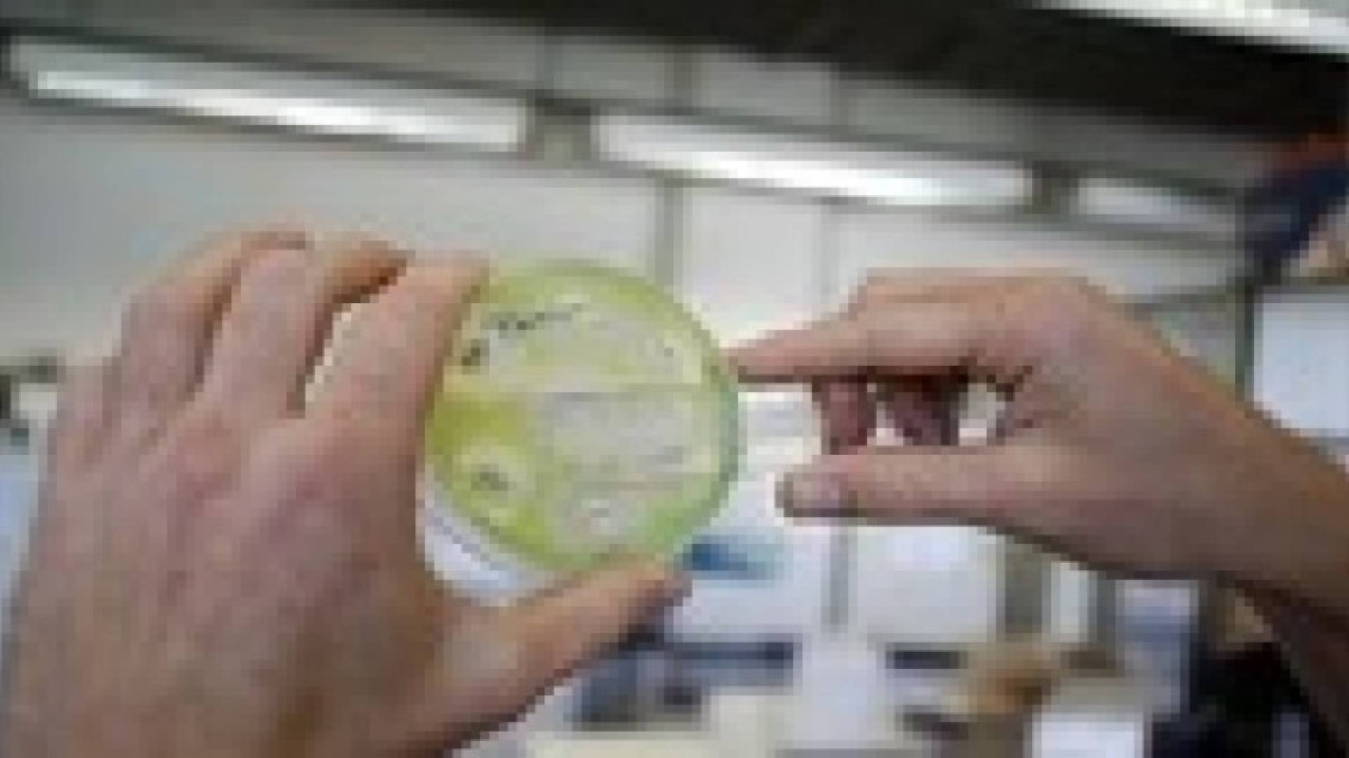 فيروس "إيبولا" يعود لإفريقيا عبر سيارات الأجرة