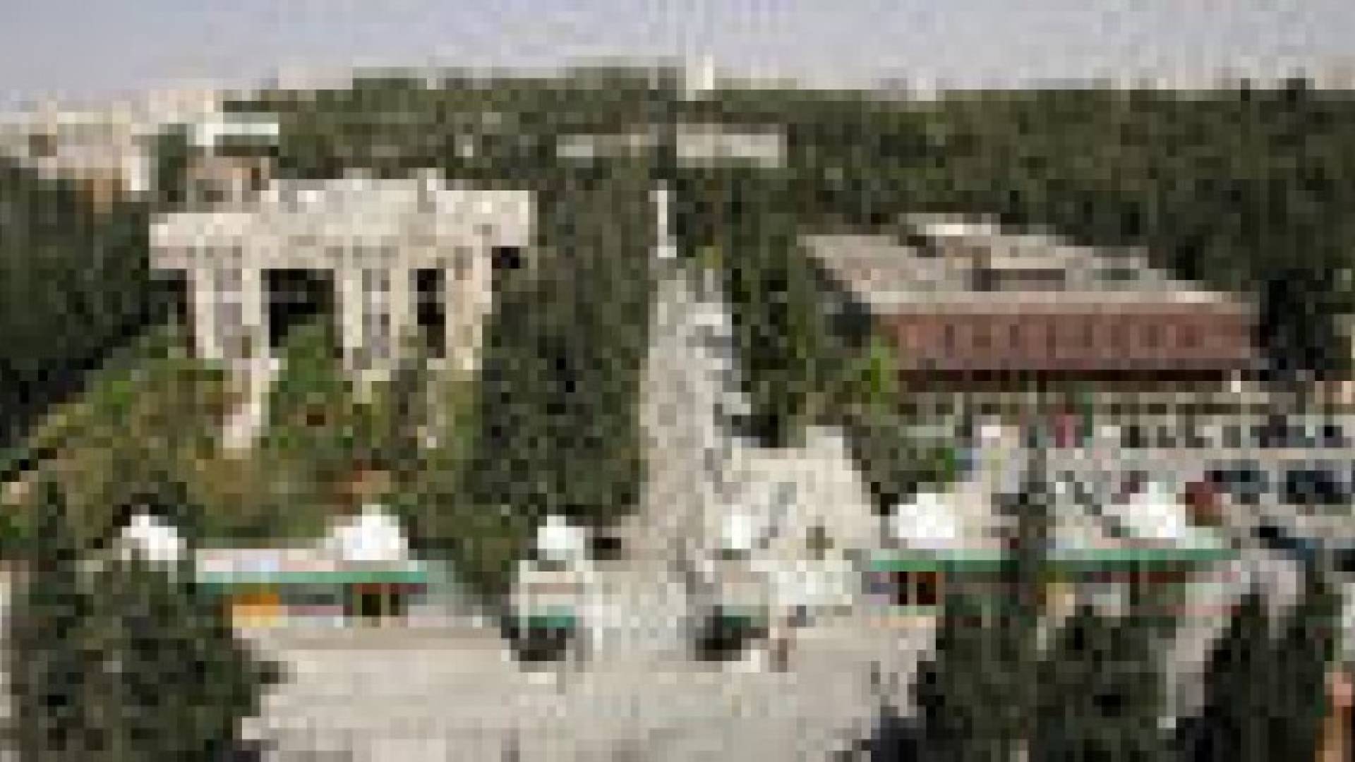تقديم طلبات الجامعات اعتبار من الأربعاء