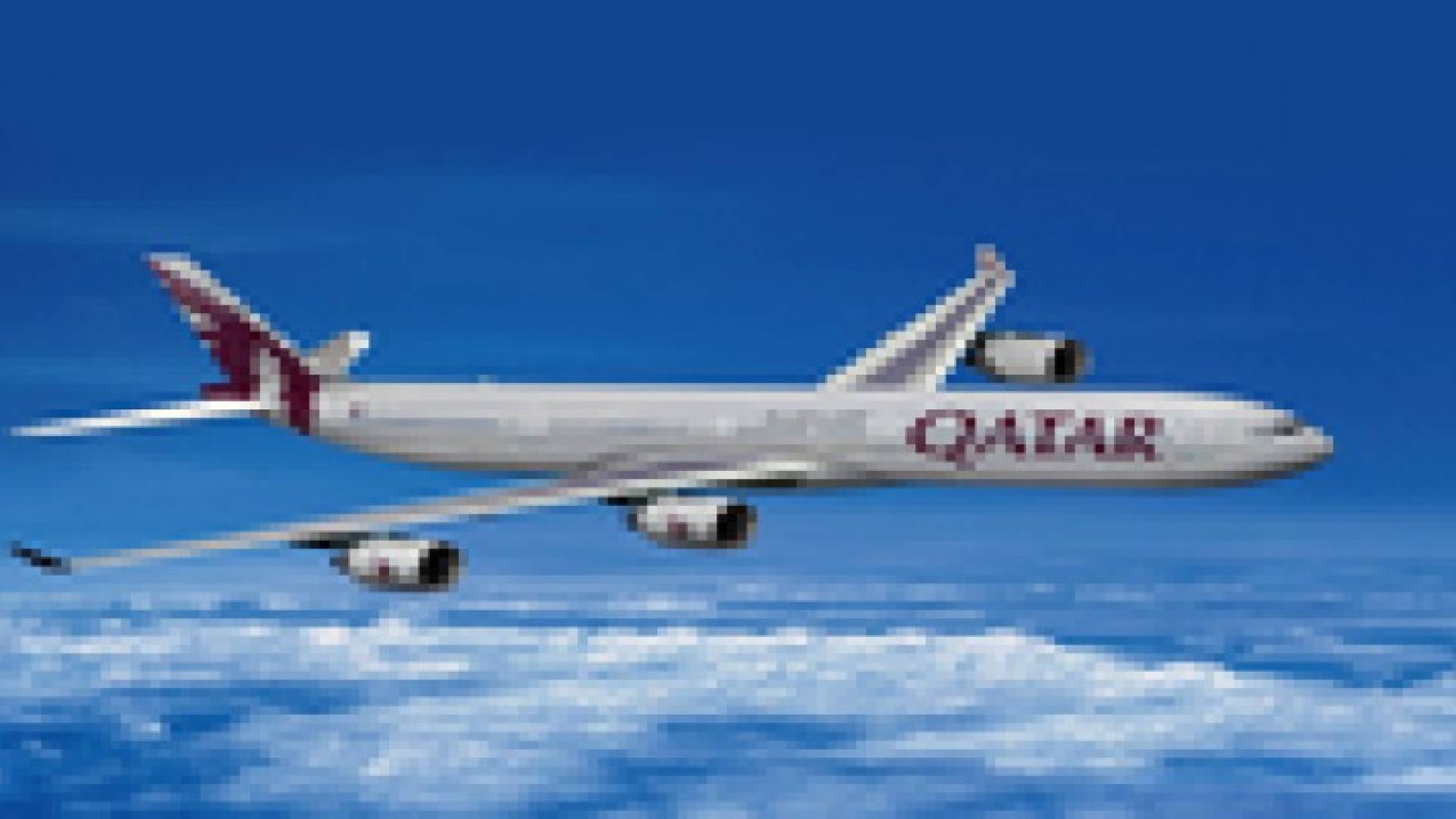 الرجل الذي هدد بقنبلة على طائرة قطرية يخضع لفحوص نفسية