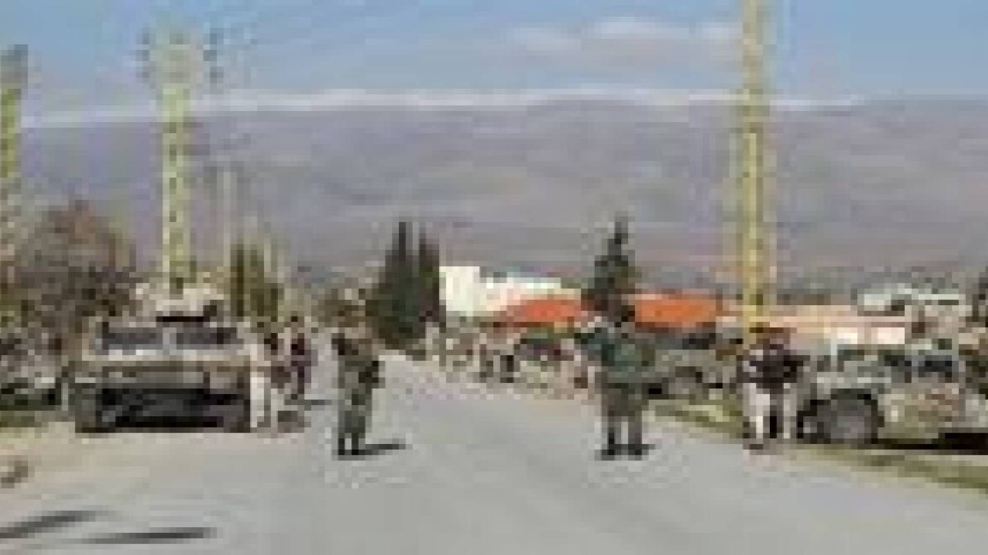 انسحاب المسلحين بشكل كامل من عرسال اللبنانية مساء والقوى الأمنية تدخلها صباح الجمعة