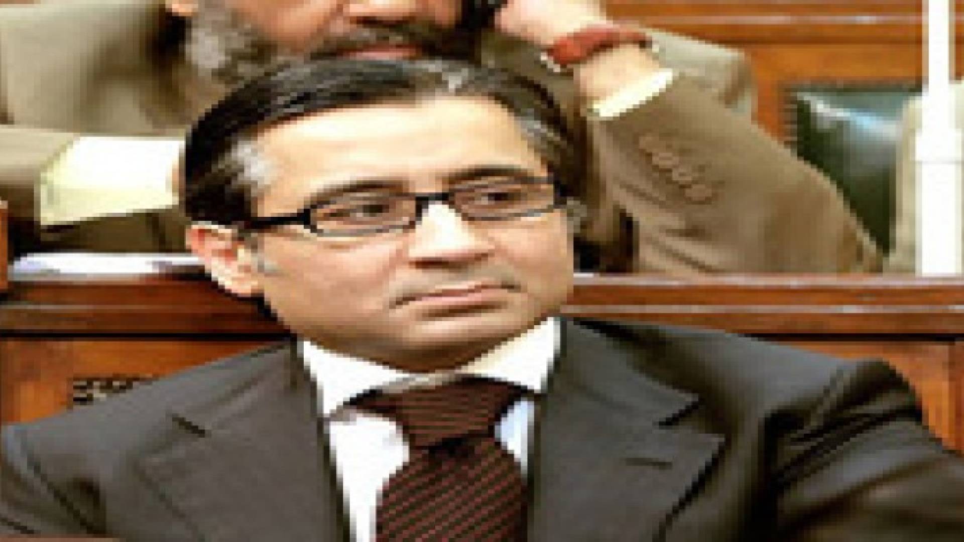 إطلاق سراح أحمد عز بعد تسديد أكبر كفالة في تاريخ مصر