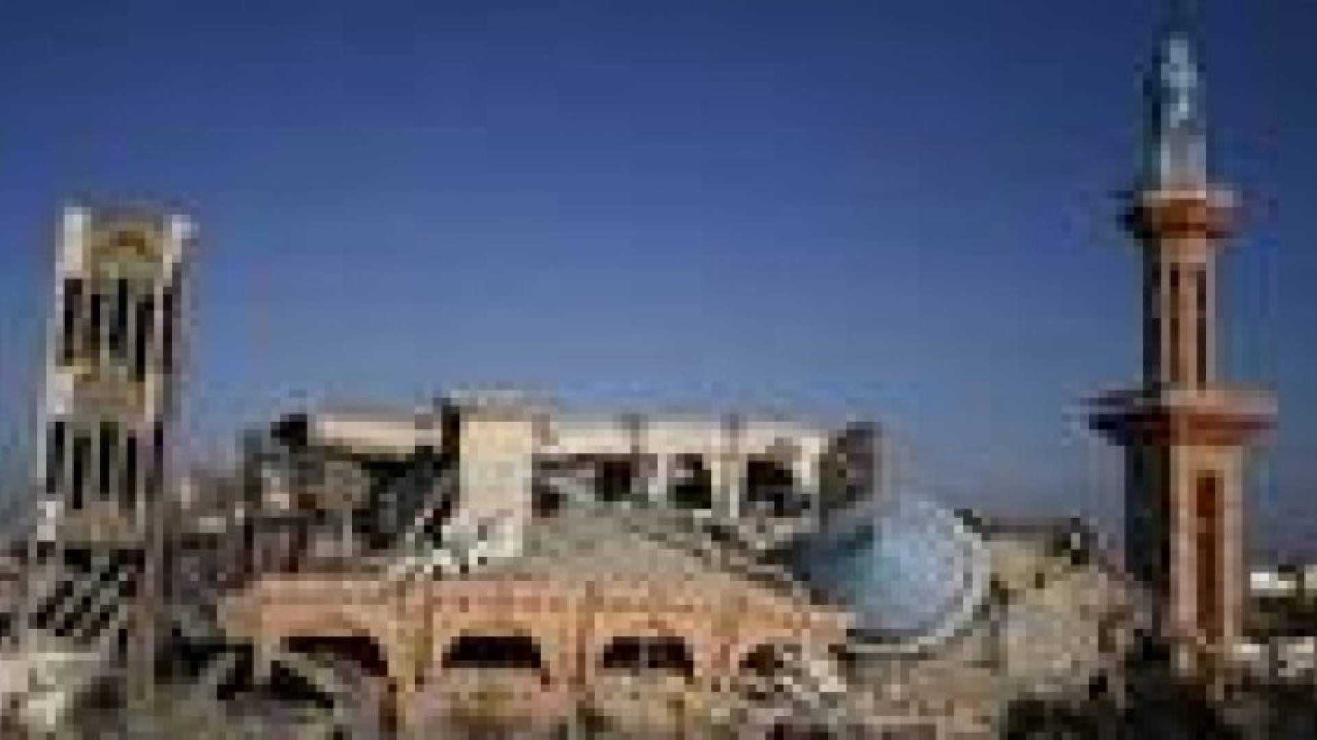 الاحتلال يدمر عدة مساجد في غزة والوسطى فجر اليوم