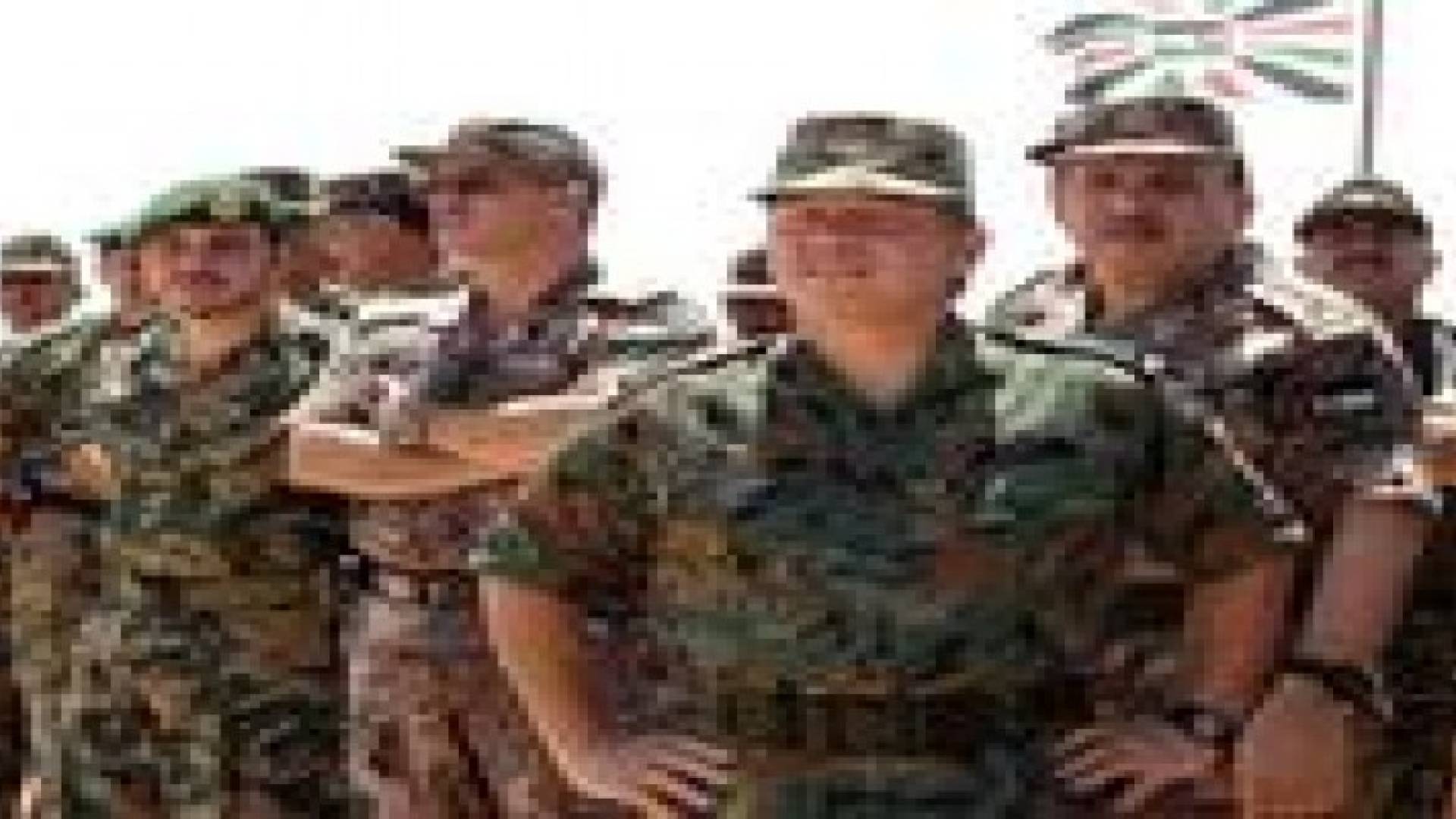 الملك يزور قاعدة الملك عبدالله الثاني الجوية