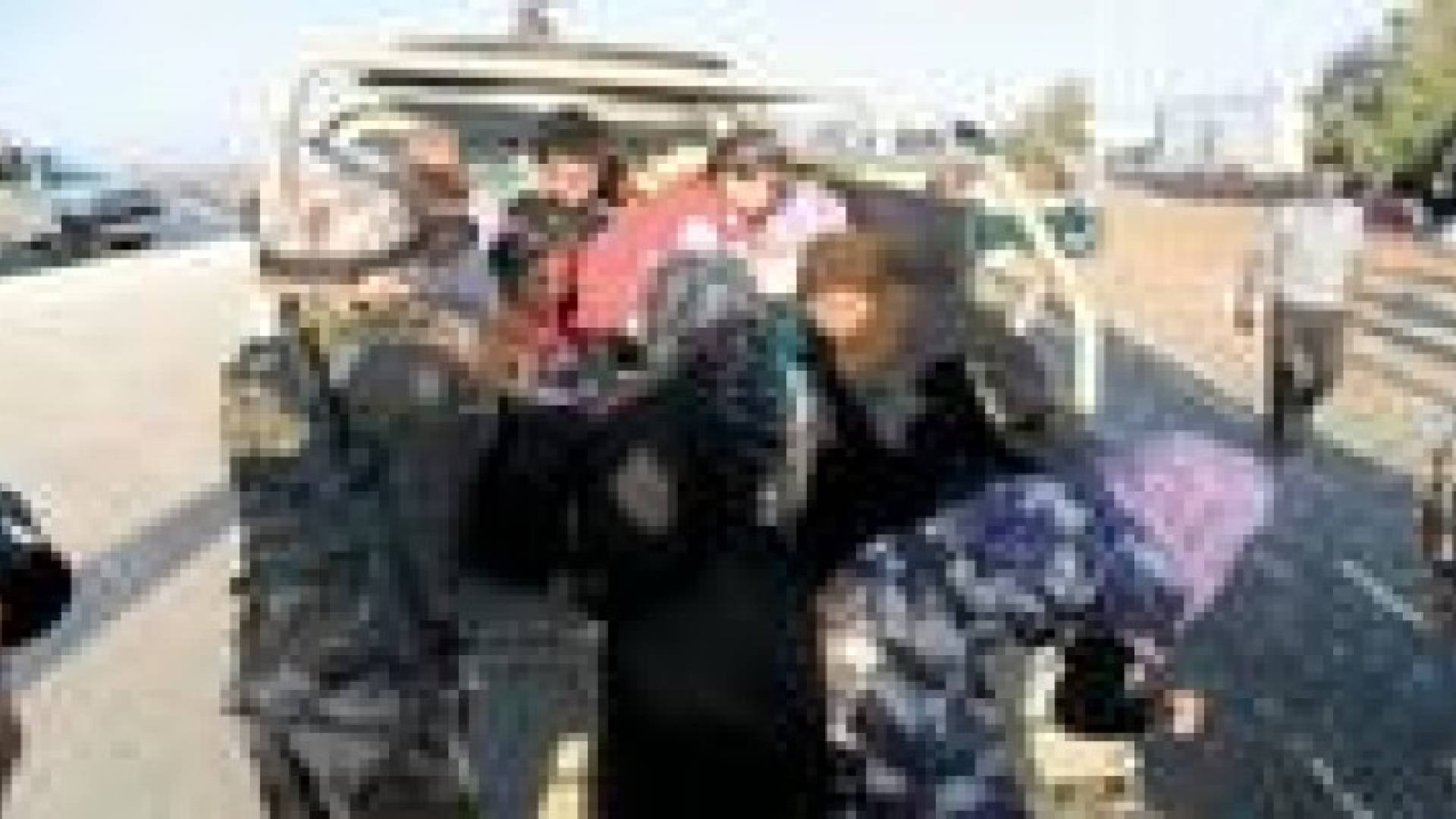 اتهام الأردن بترحيل فلسطينيين فروا من سوريا