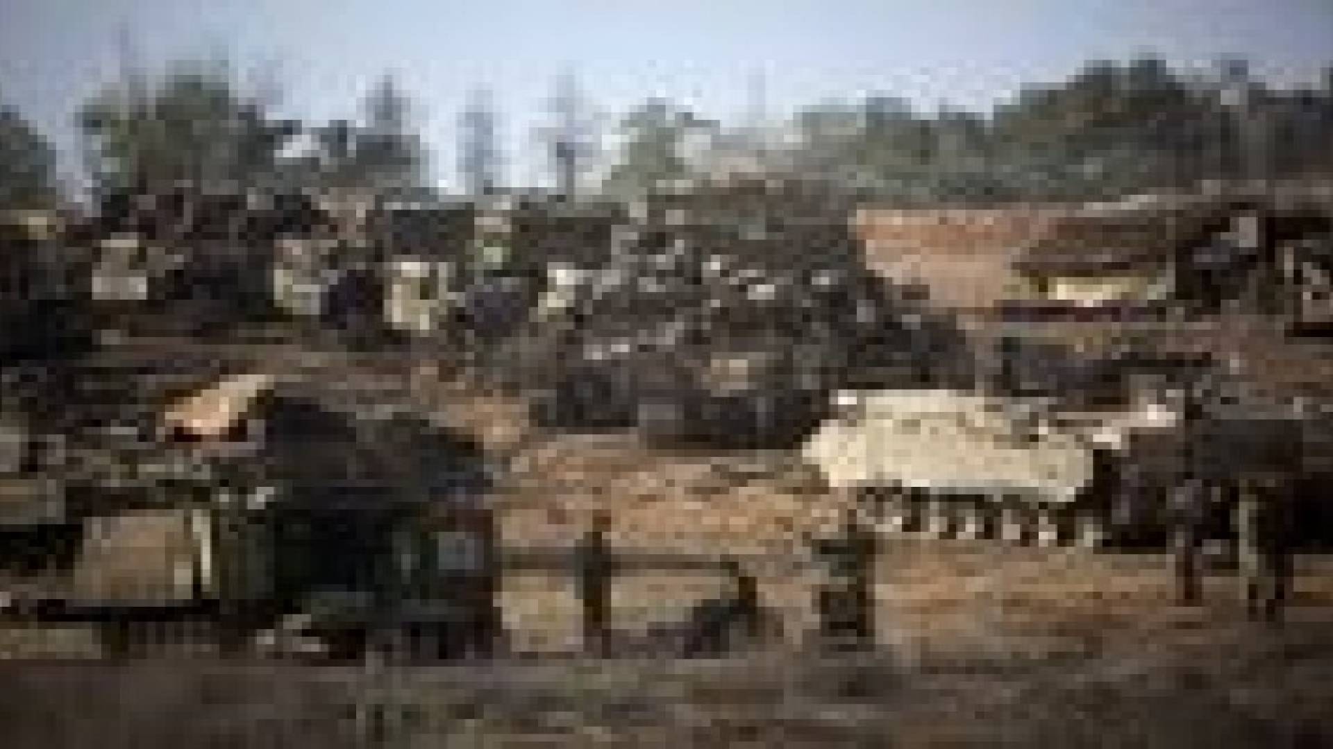 جيش الاحتلال الإسرائيلي يبدأ بحشد قوات برية على حدود غزة