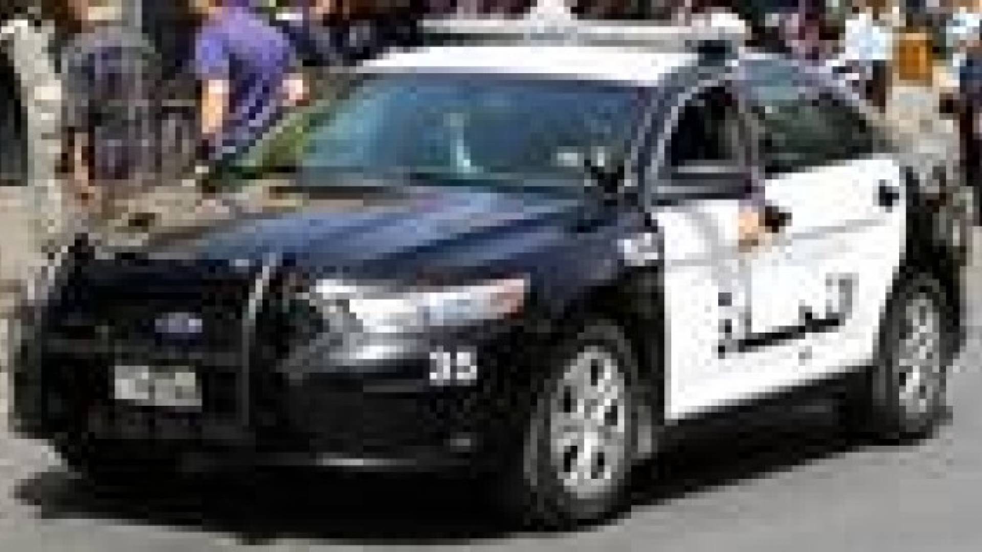 الشرطة تلقي القبض على شخصين سرقا 71 الف دينار