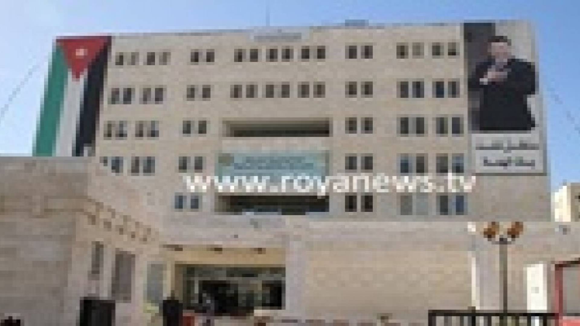 ديوان الخدمة المدنية يؤكد عدم نشر نتائج امتحان "وظيفة معلم"