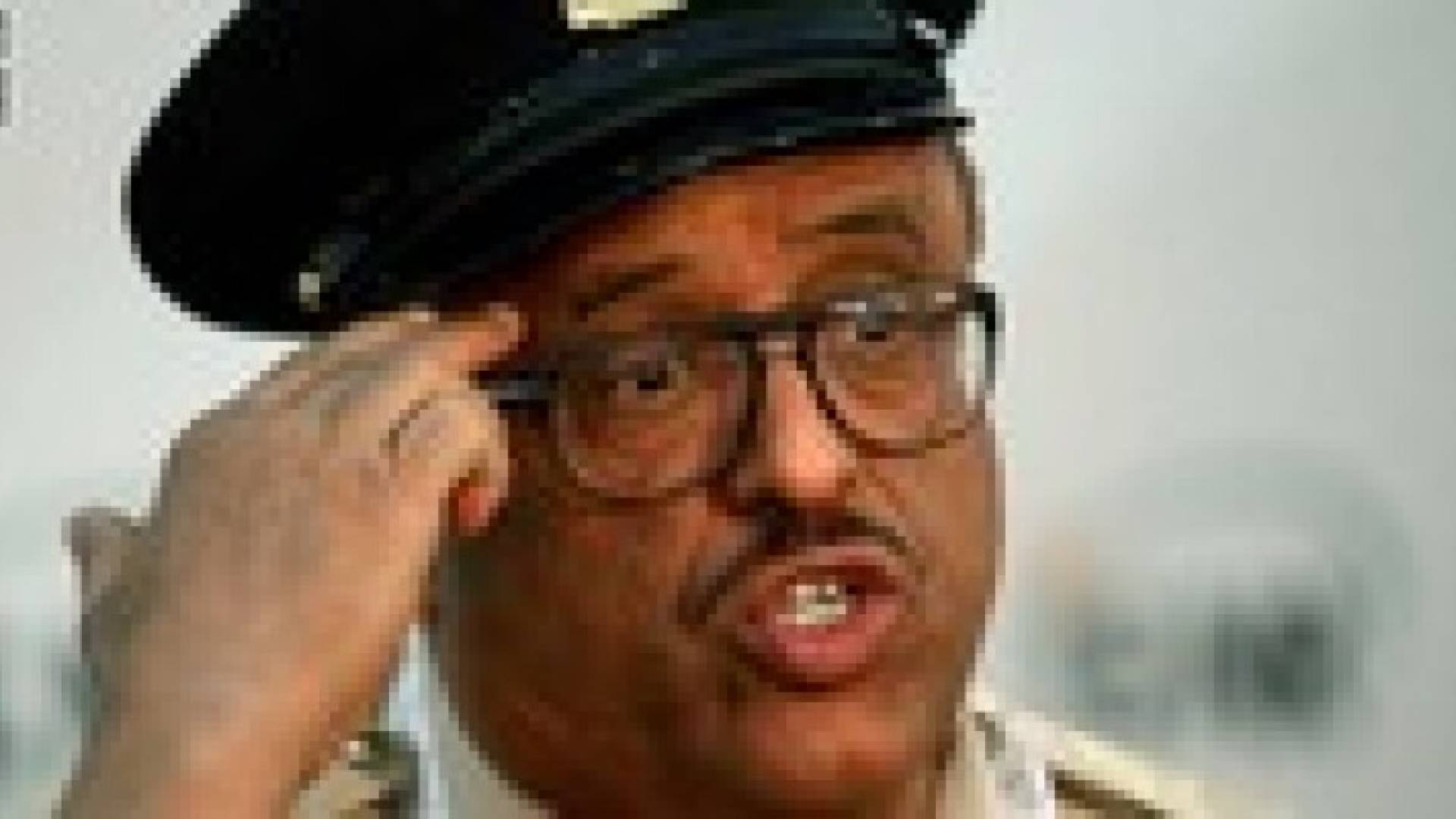 ضاحي خلفان ينصح السيسي أن لا يعدم الاخوان