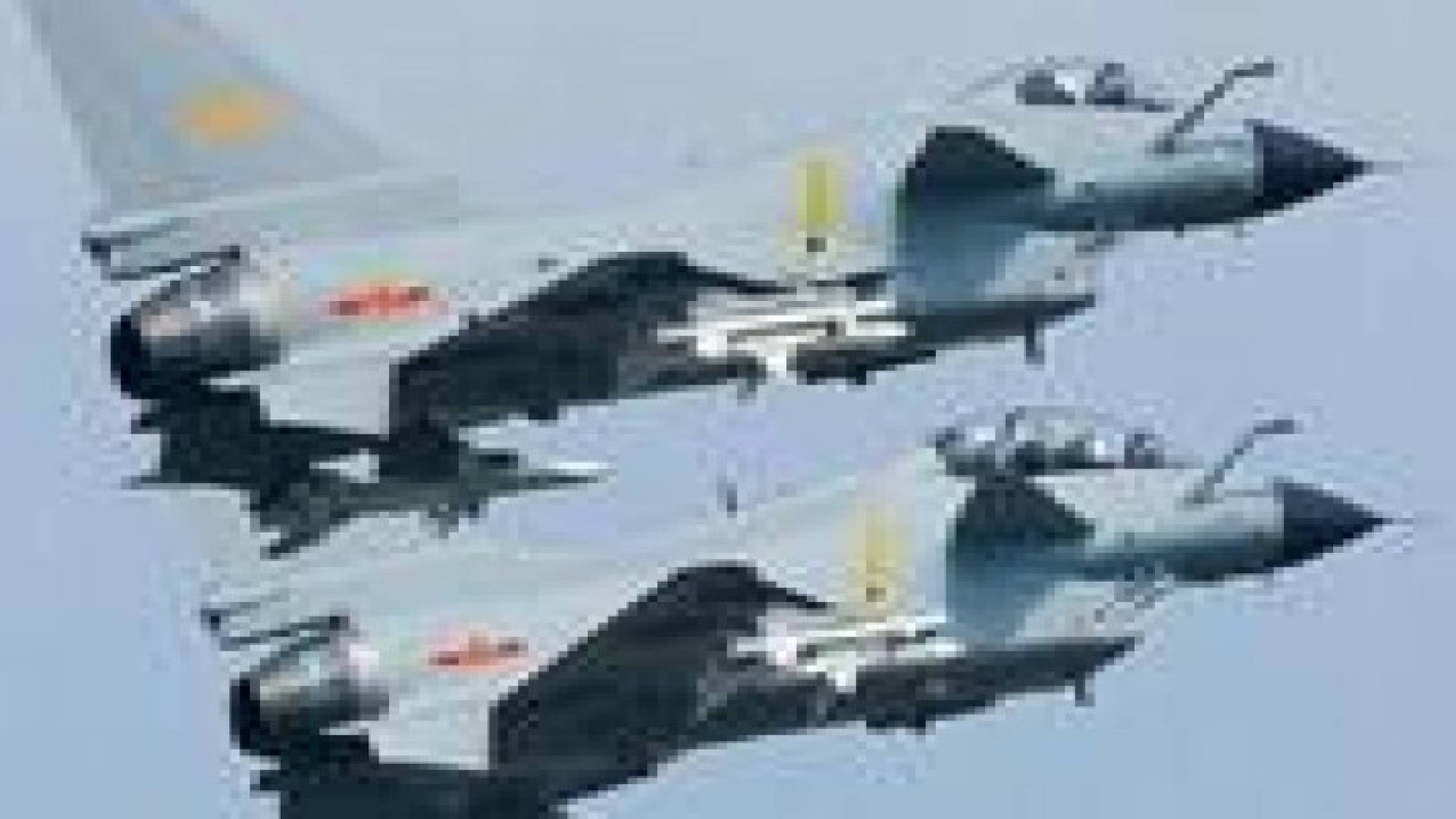 مقاتلة صينية اقتربت من طائرة حربية اميركية شرق الصين