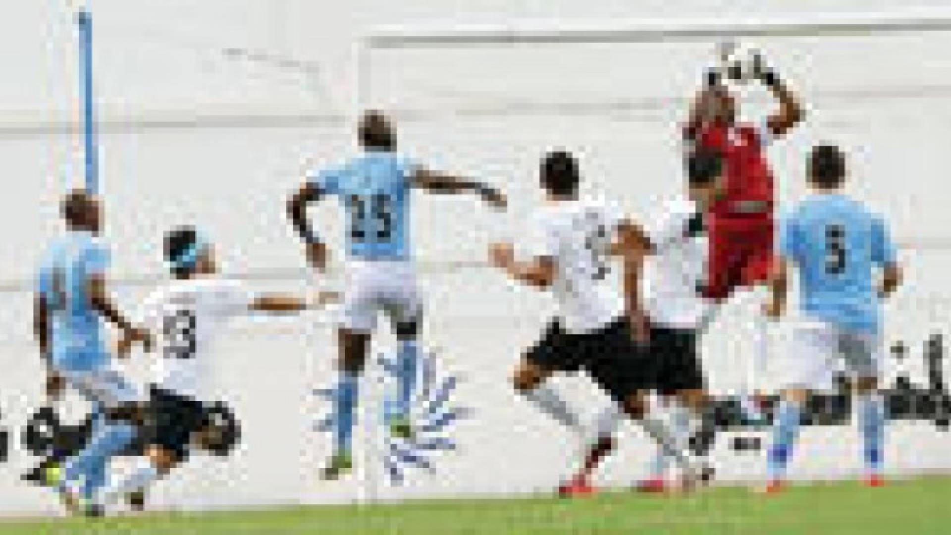 الأهلي يتأهل في الكأس وتعادل سلبي بين الفيصلي والصريح