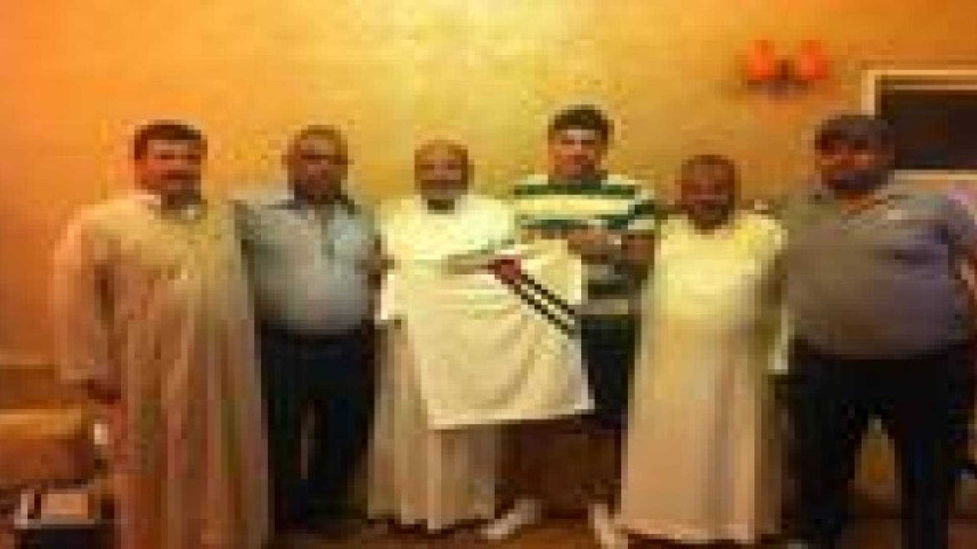 ابو زريق يوقع رسميا لمنشية بني حسن