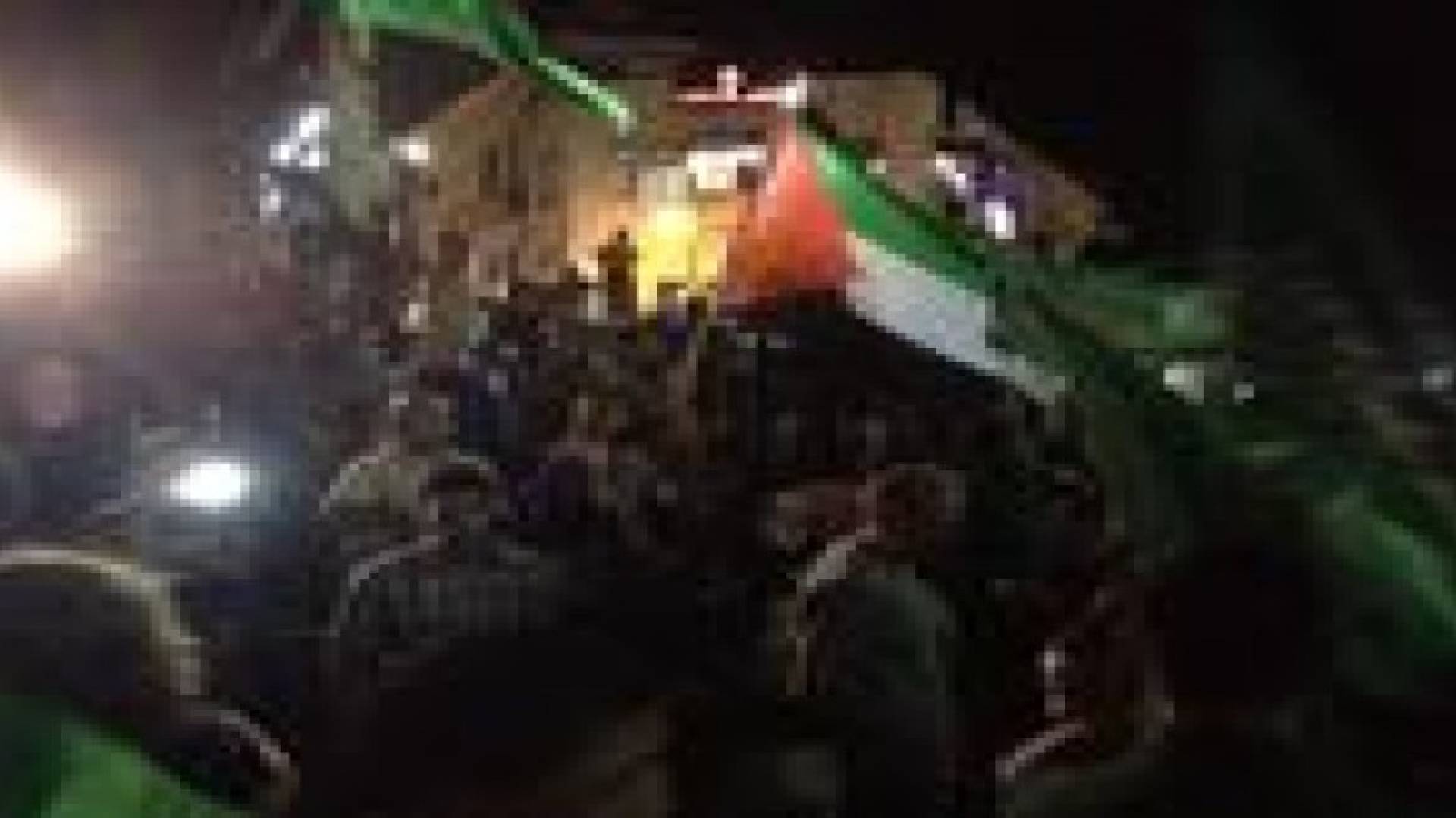 مظاهر الاحتفالات تعم غزة والضفة الغربية بـ " الانتصار " على الاحتلال