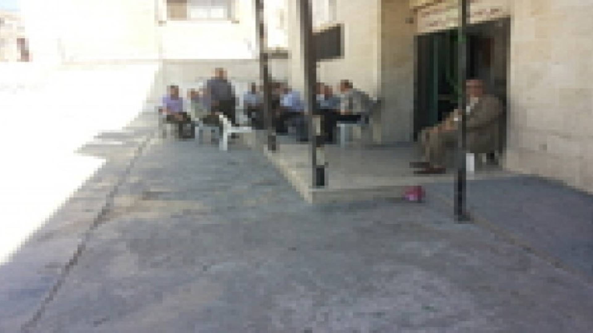 مواطنون يسجلون قضايا لدى المحاكم ضد نقابة المعلمين