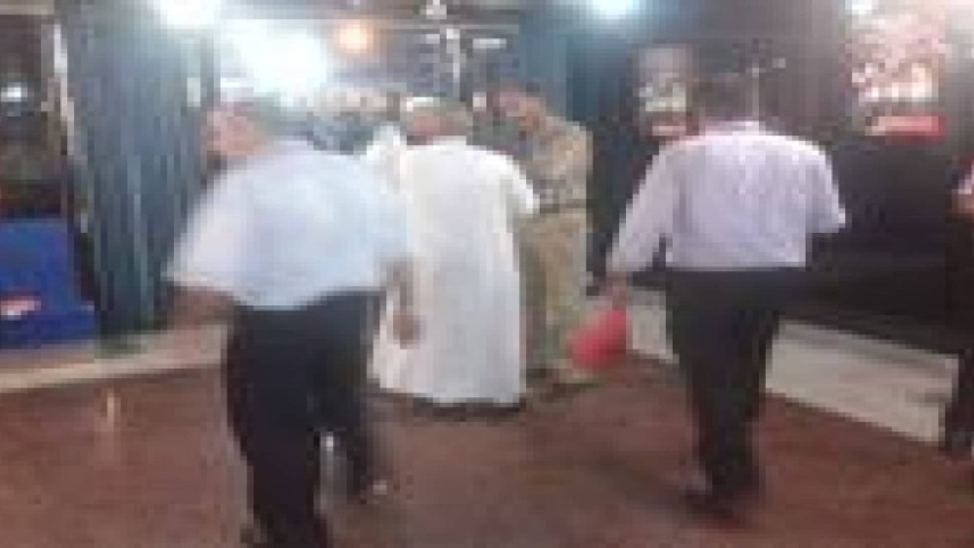 لجنة المعلمين المركزية تفوض مجلس النقابة للبت بالإضراب