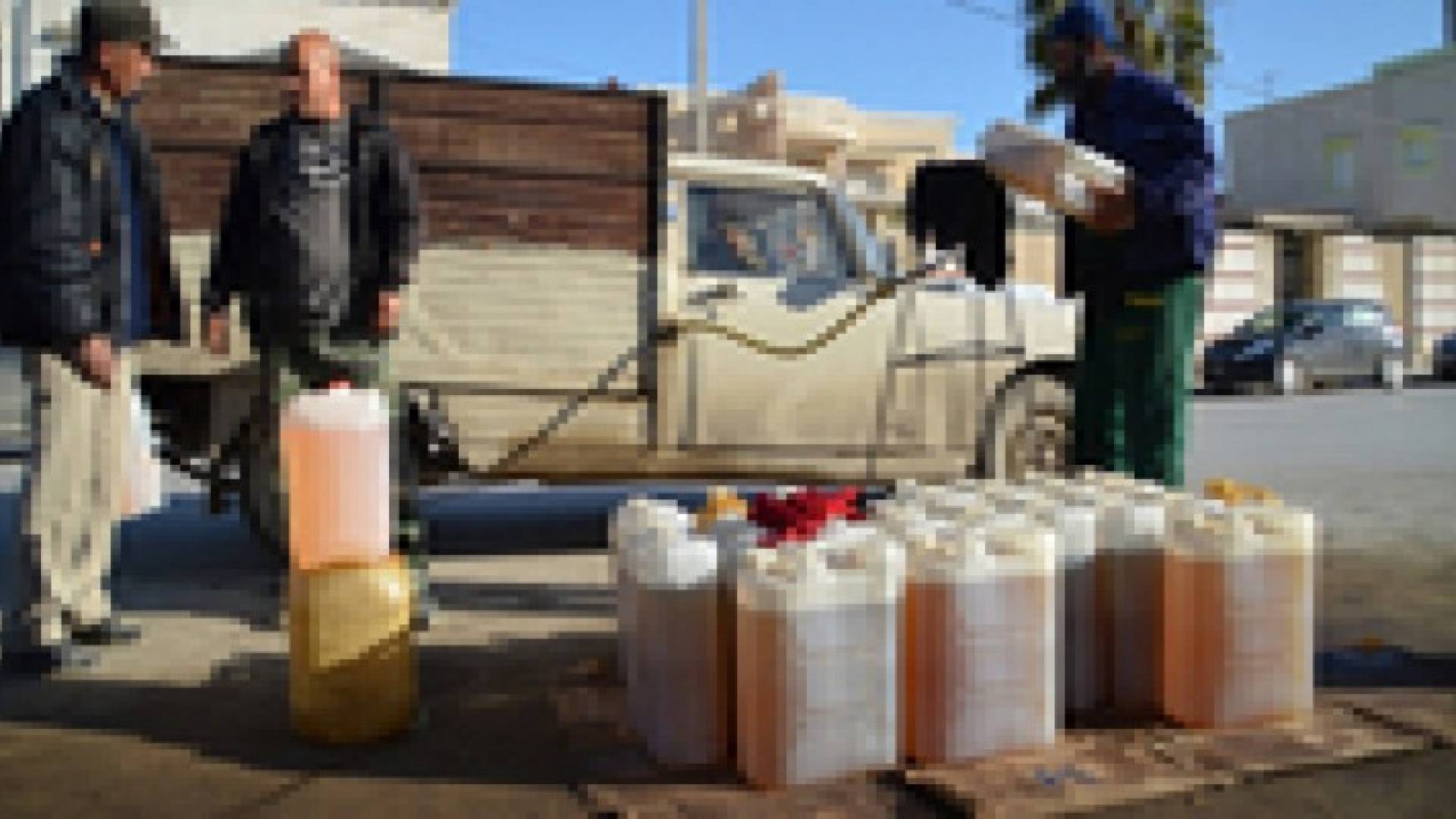 مصادرة ستة الاف لتر بنزين مهربة الى العقبة