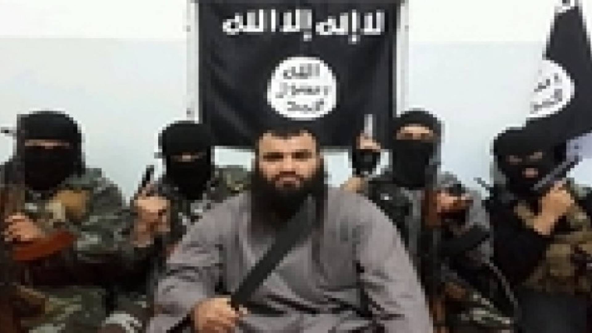 حساب غامض على تويتر يكشف أسرار تنظيم داعش