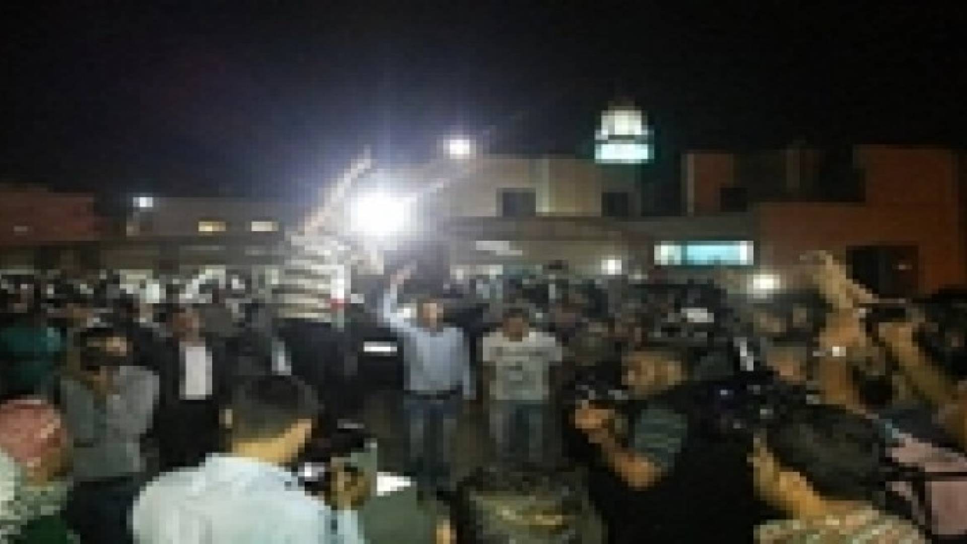 عمان : العشرات يعتصمون للمطالبة بمقاطعة بضائع الاحتلال