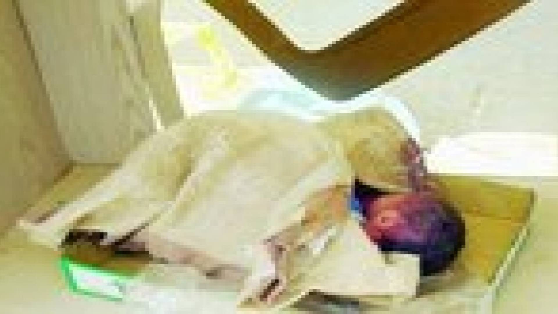 العثور على رضيع امام مستشفى في غور الصافي