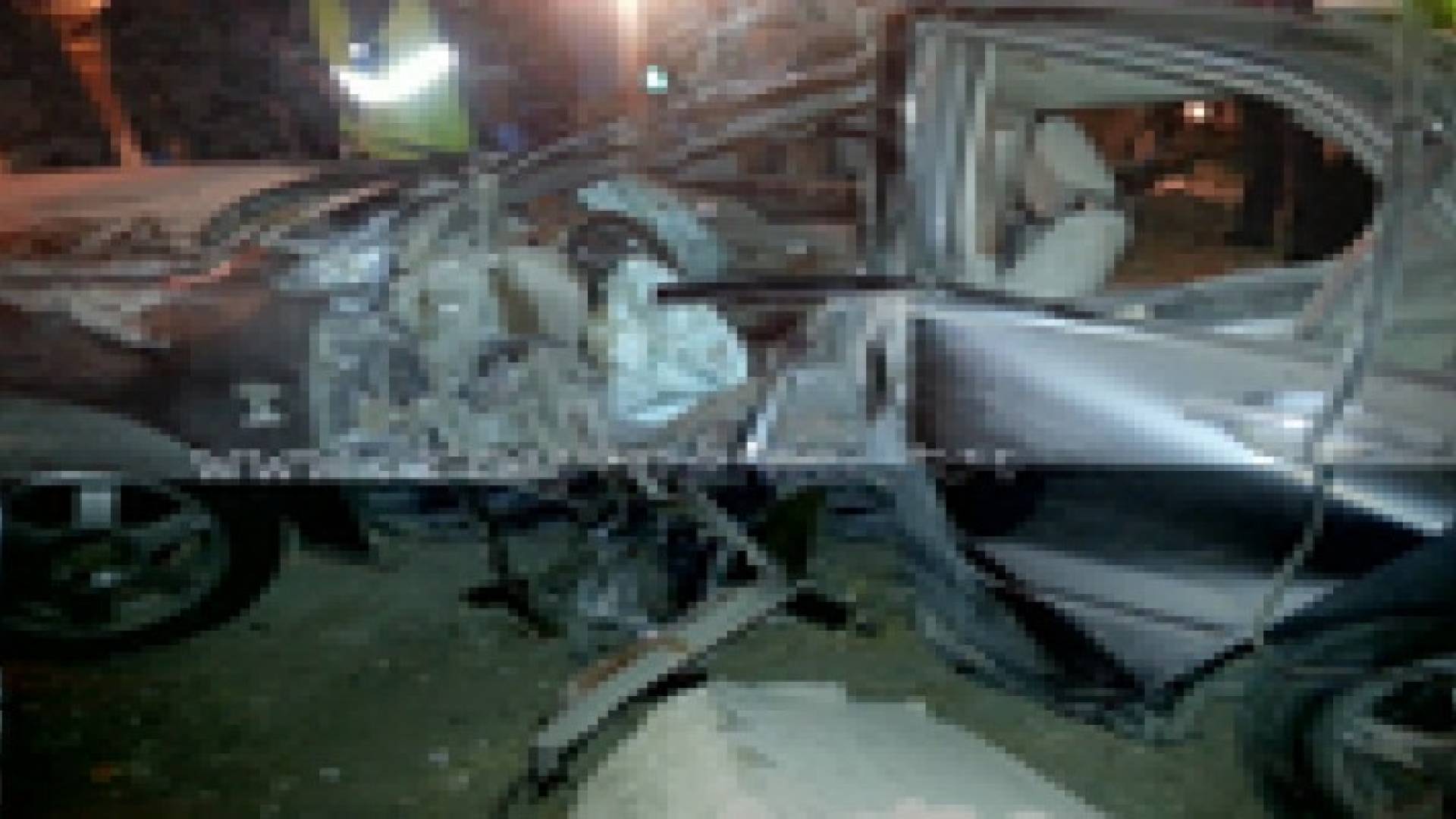 وفاة واصابتان في حادث تدهور بمنطقة عبدون .. صور