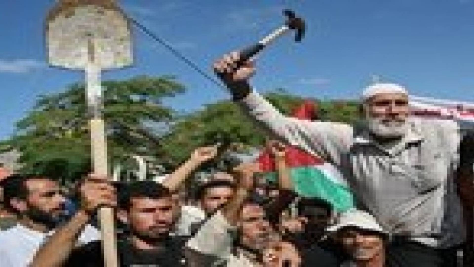 عدد العاطلين عن العمل في غزة يتجاوز 160 الف