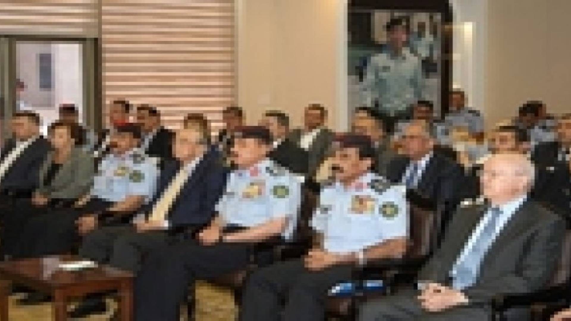 الطوالبة يؤكد على الاجراءات الأمنية للحفاظ على النظام العام
