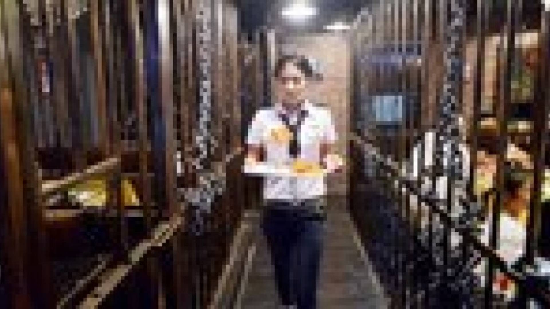 الصين : افتتاح مطعم على شكل سجن