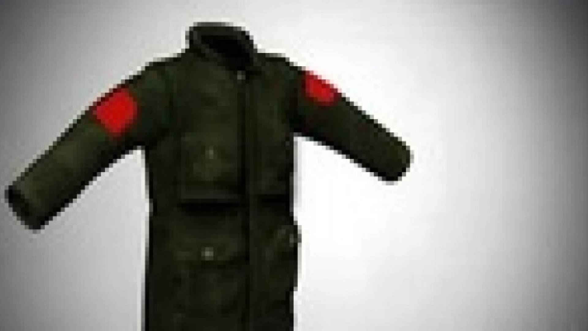بحرينيون يبتكرون سترة للمكفوفين للتنقل دون مساعدة