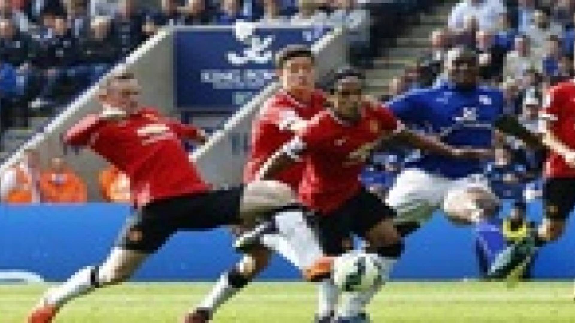 ليستر سيتي يقهر مانشستر يونايتد في مباراة مجنونة .. صور