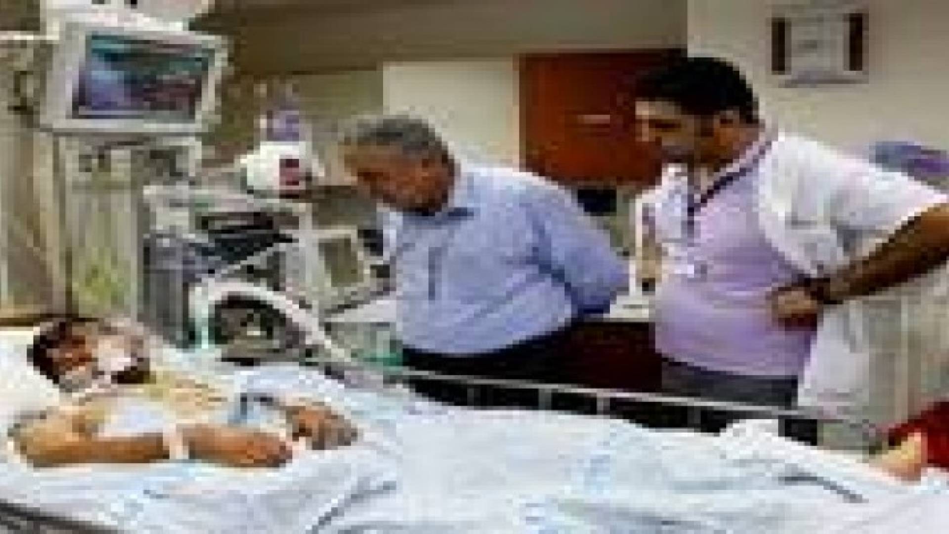 قيادي في المعارضة السورية : بشار يذبح السوريين واسرائيل تعالجهم