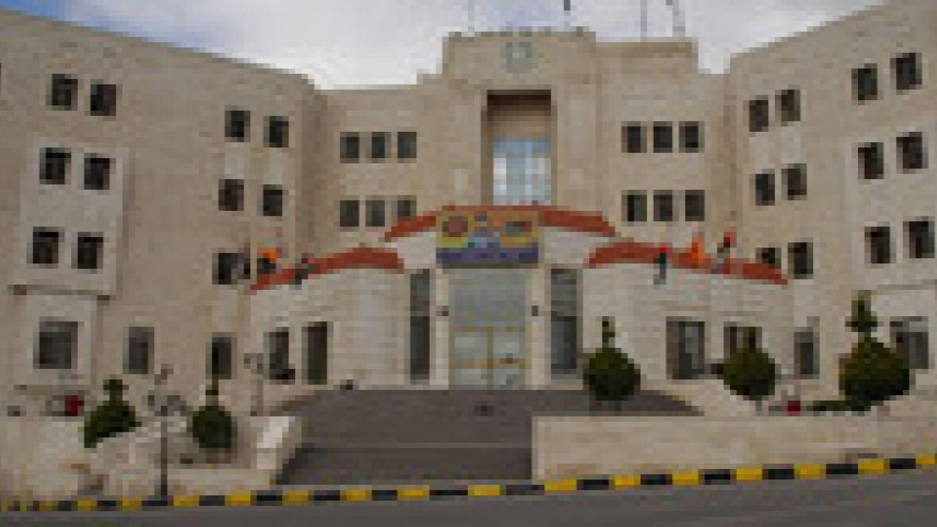 الدفاع المدني يكرم ذوي الشهداء بمناسبة عيد الأضحى