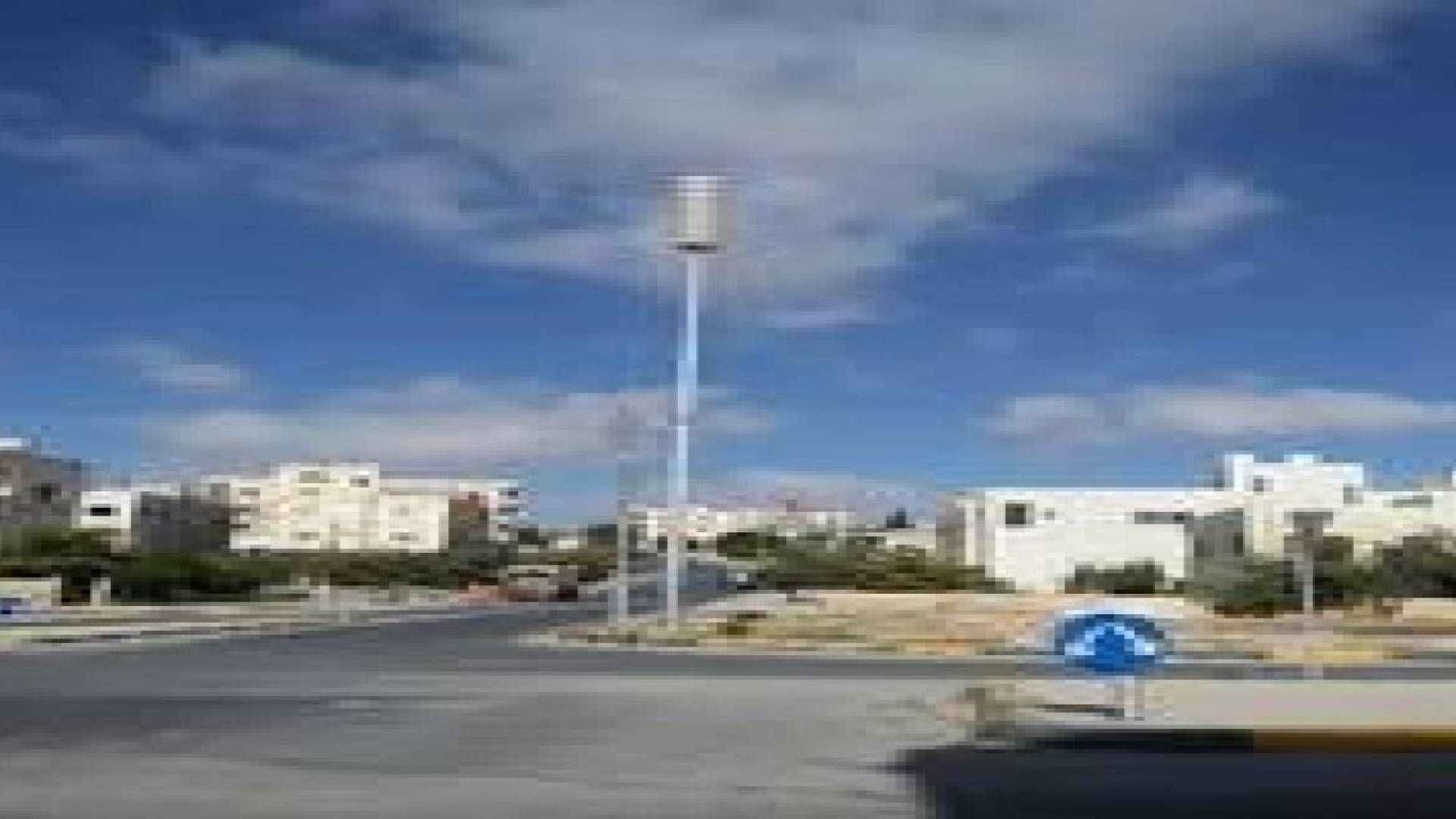 بدء تركيب صفارات الانذار المبكر في عمان